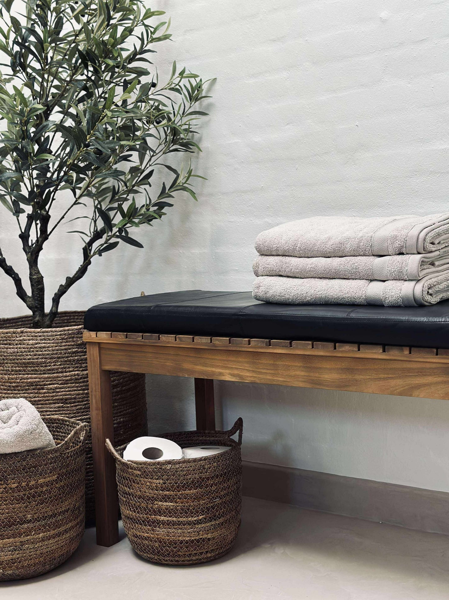 Hynde i læder Tokyo - 118cm Sort