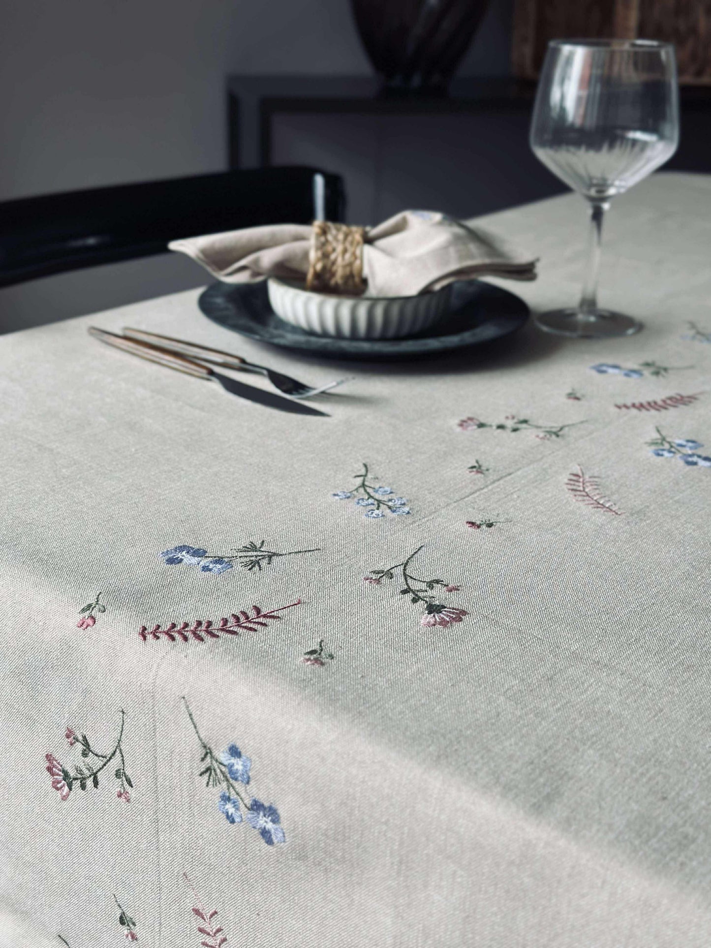 Dug flower broderi - Hørlook