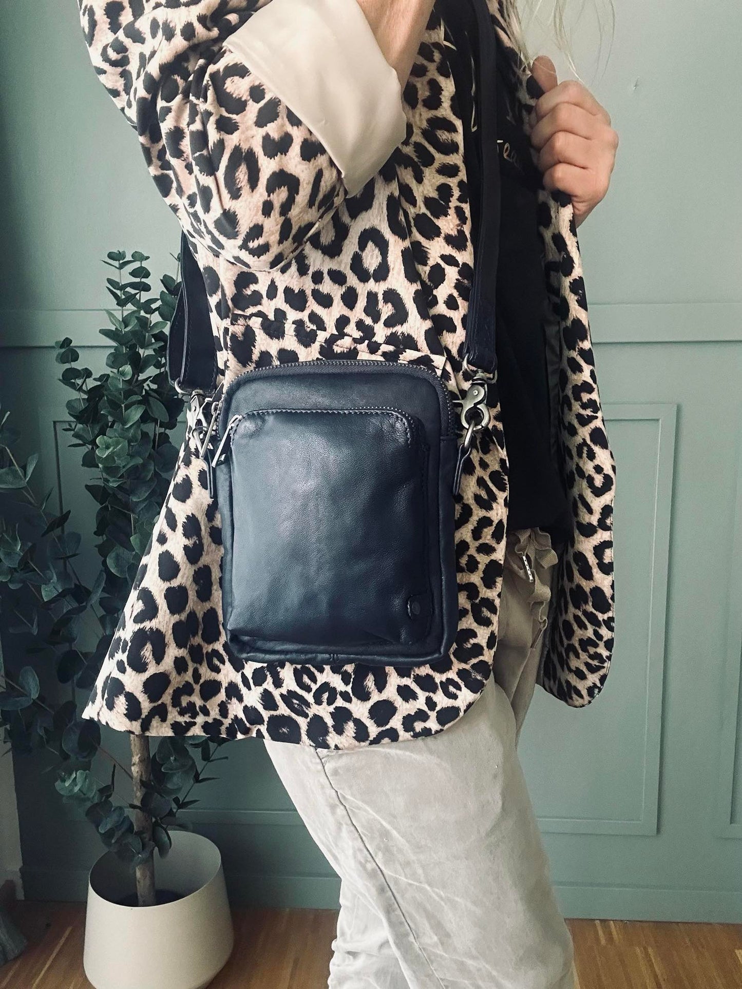Mobiltaske Navy
