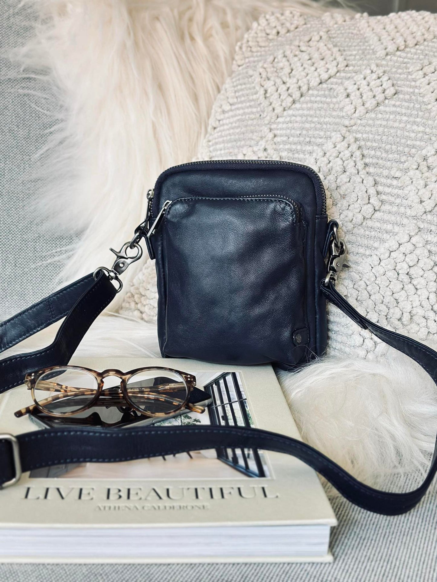 Mobiltaske Navy