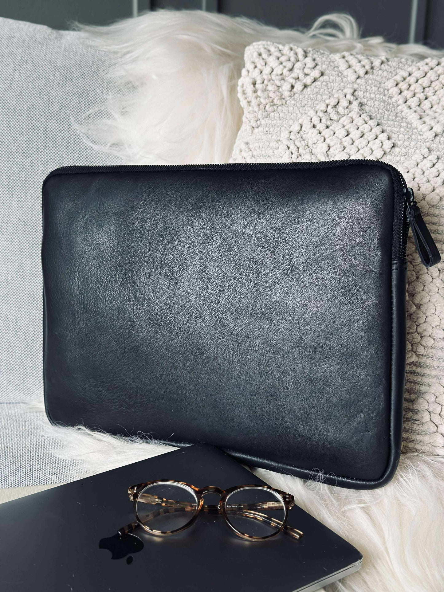 Laptop sleeve - Black / black