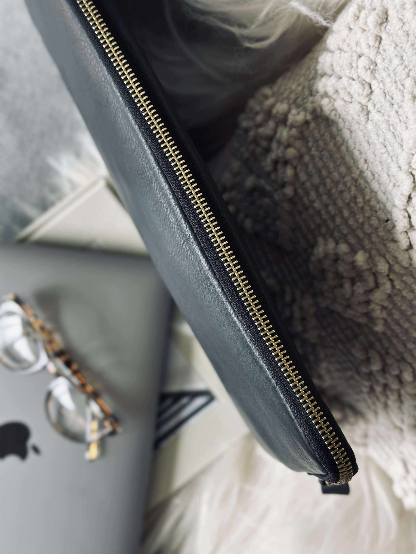 Laptop sleeve - Black / Gold