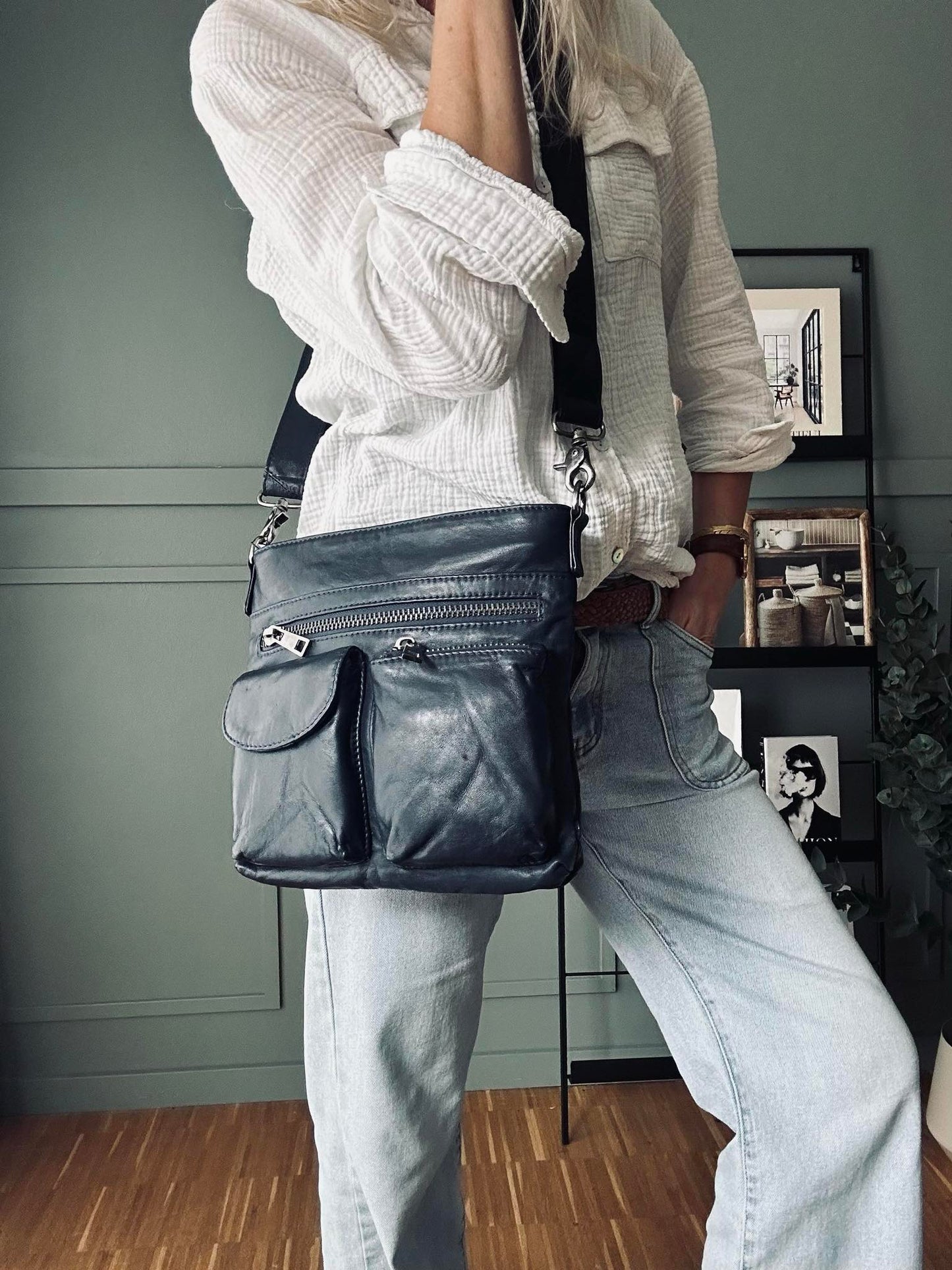 Crossbody NAVY - Ultra blød