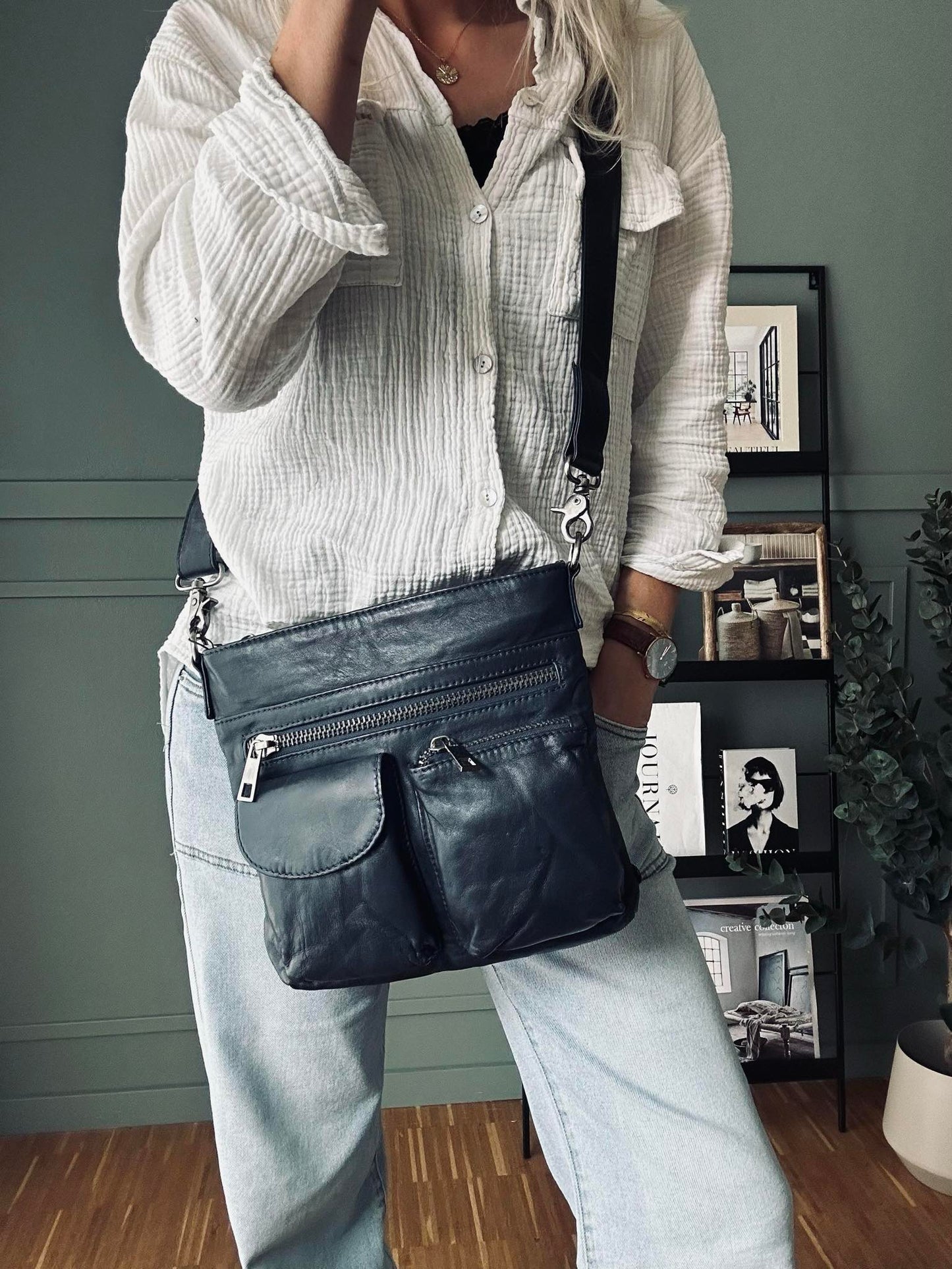 Crossbody NAVY - Ultra blød