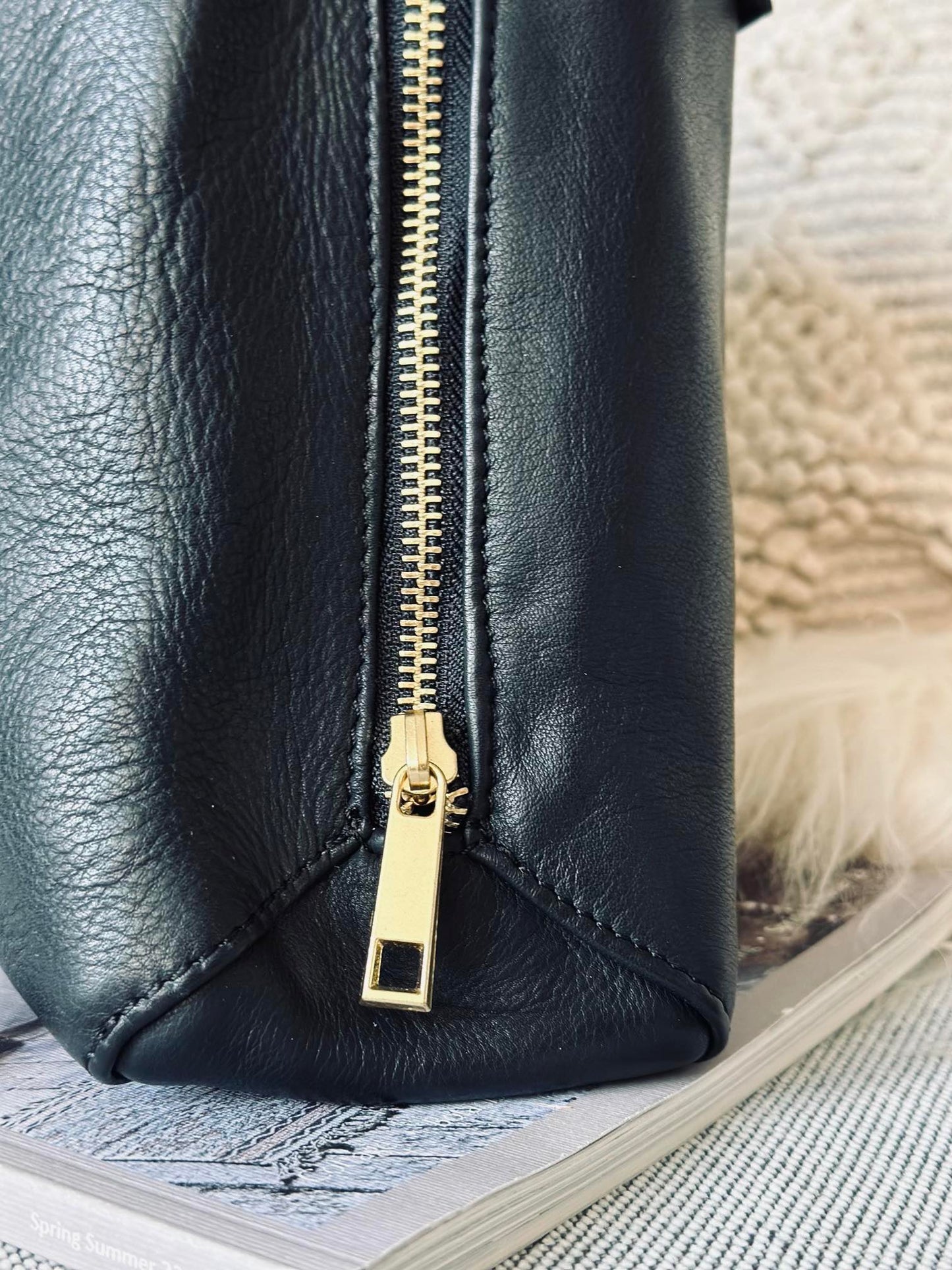Skuldertaske - Black leather
