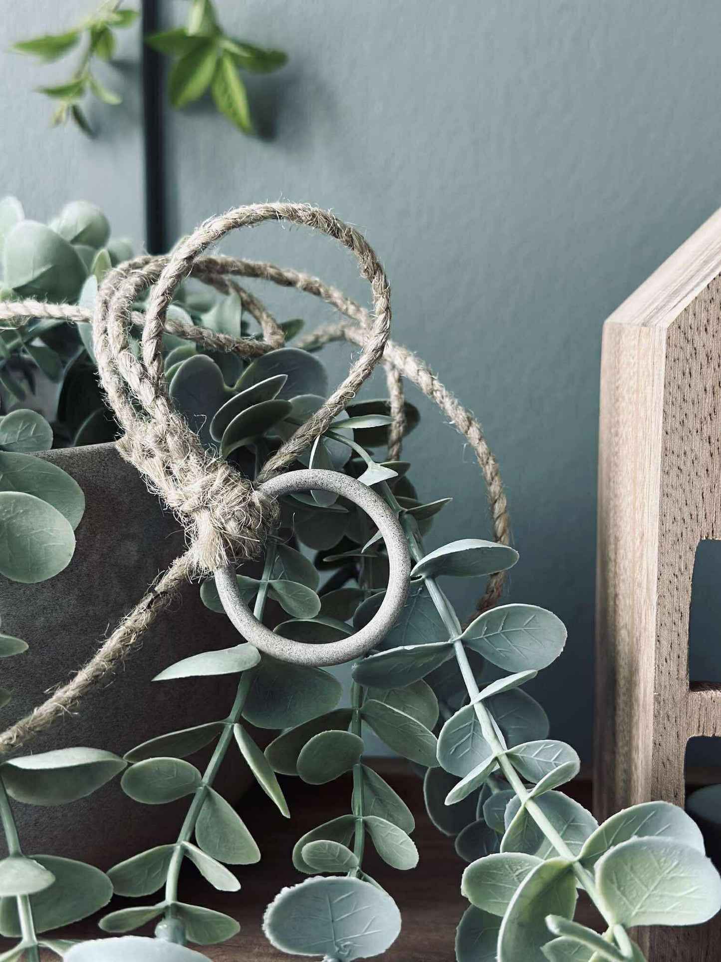 Urtepotte m. Ophæng Sand  - Flere størrelser