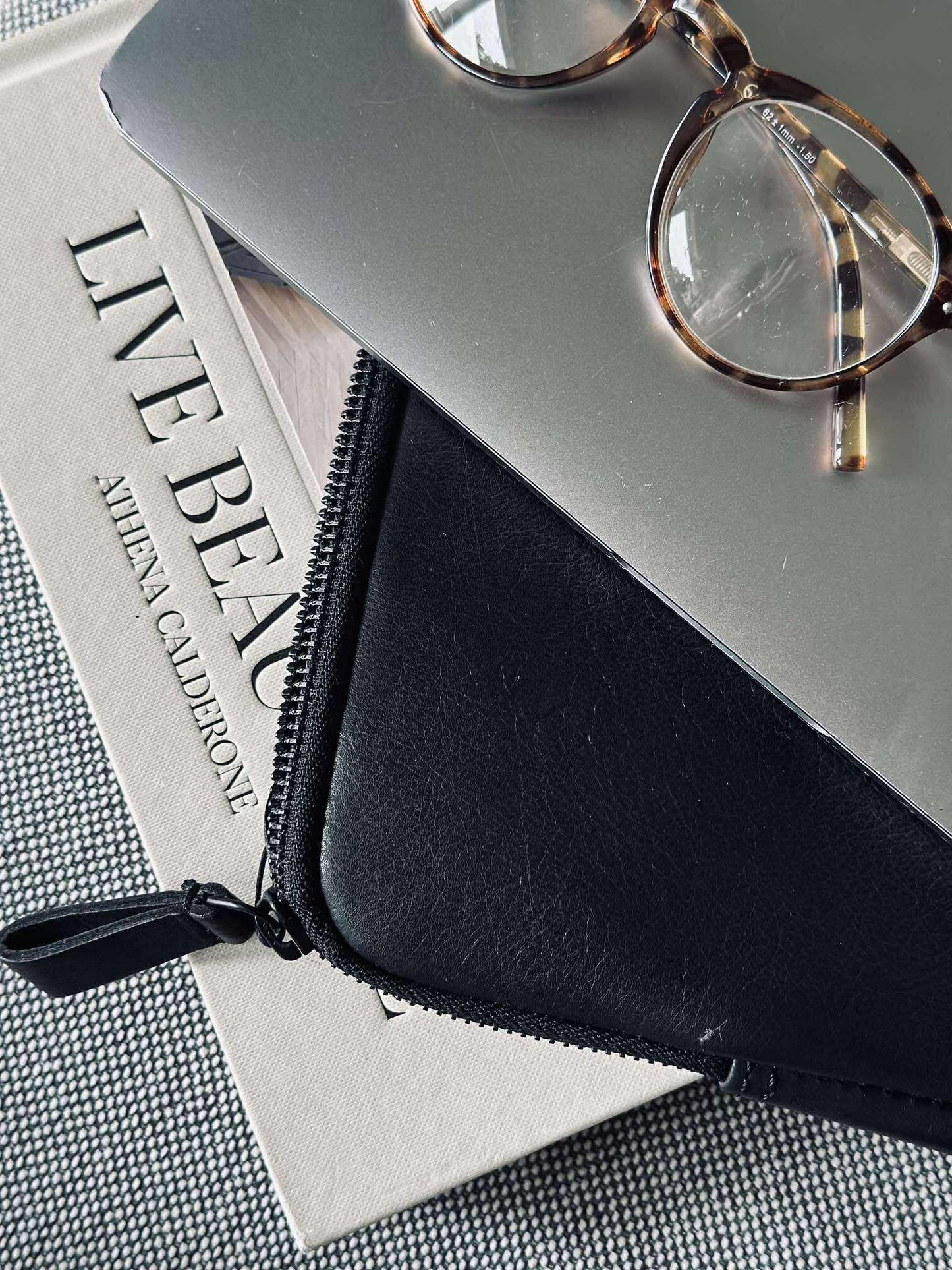Laptop sleeve - Black / black
