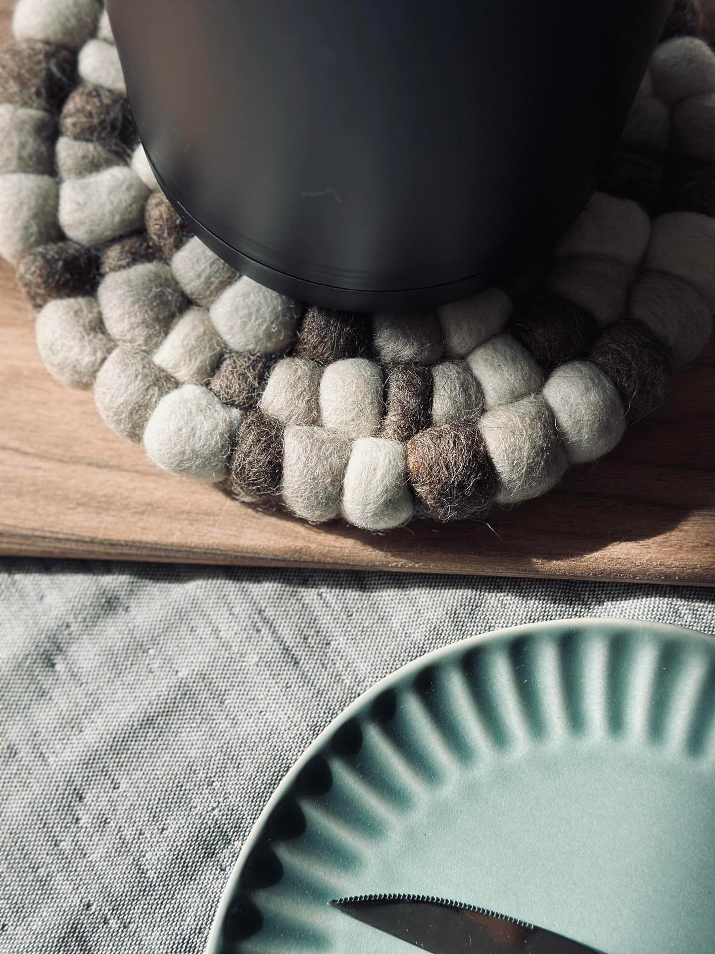 Bordskåner DOTS - Natur / brun uld