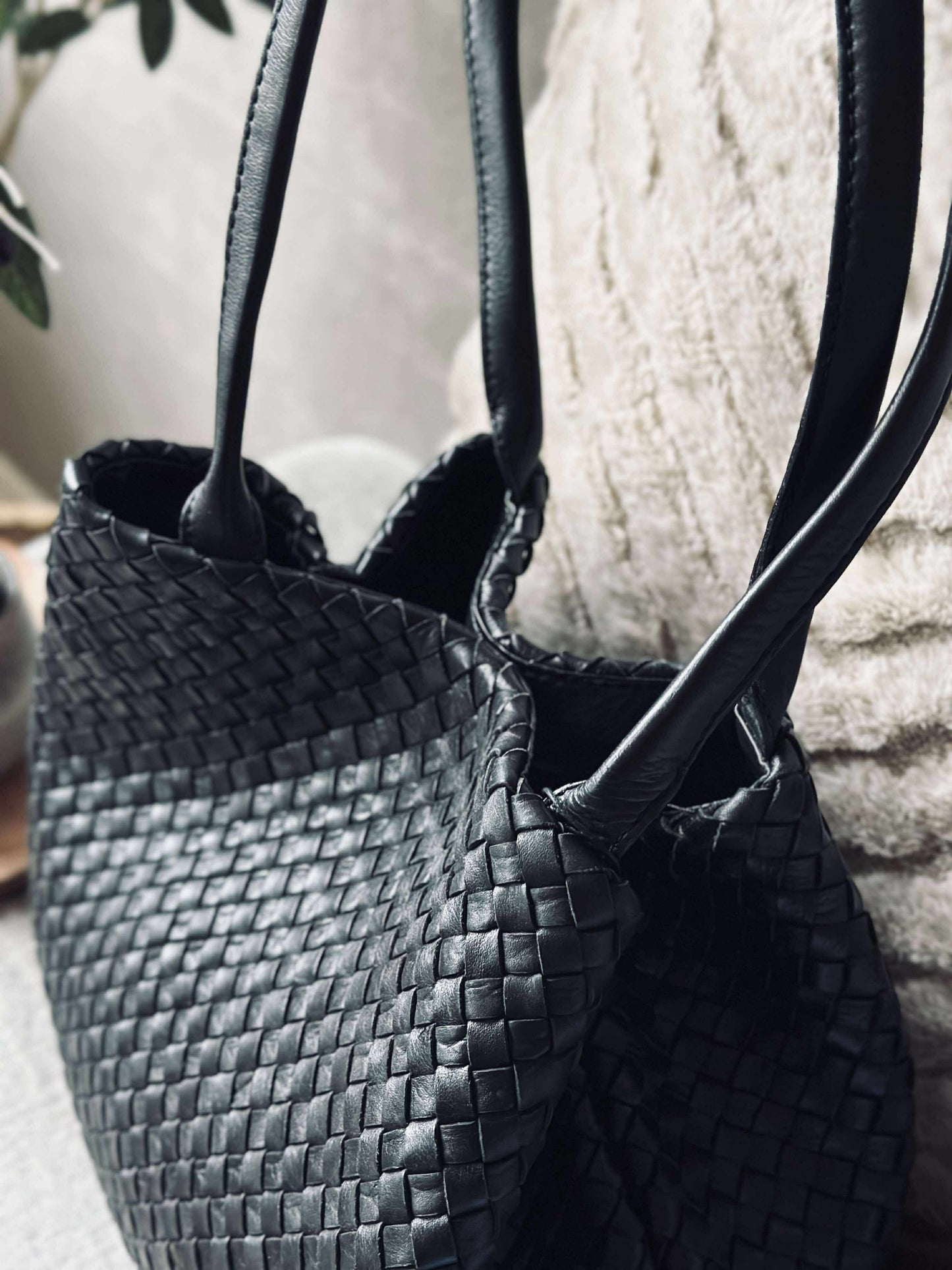 Shopper i flettet skind - Black