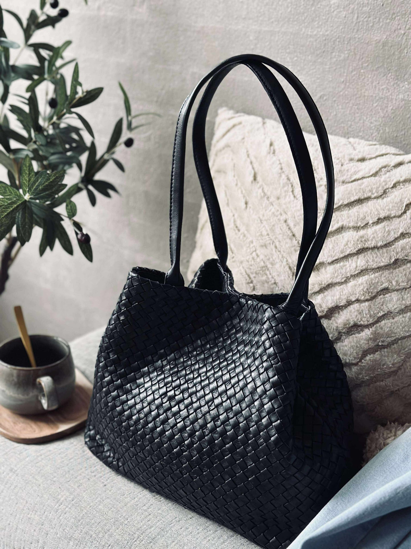 Shopper i flettet skind - Black