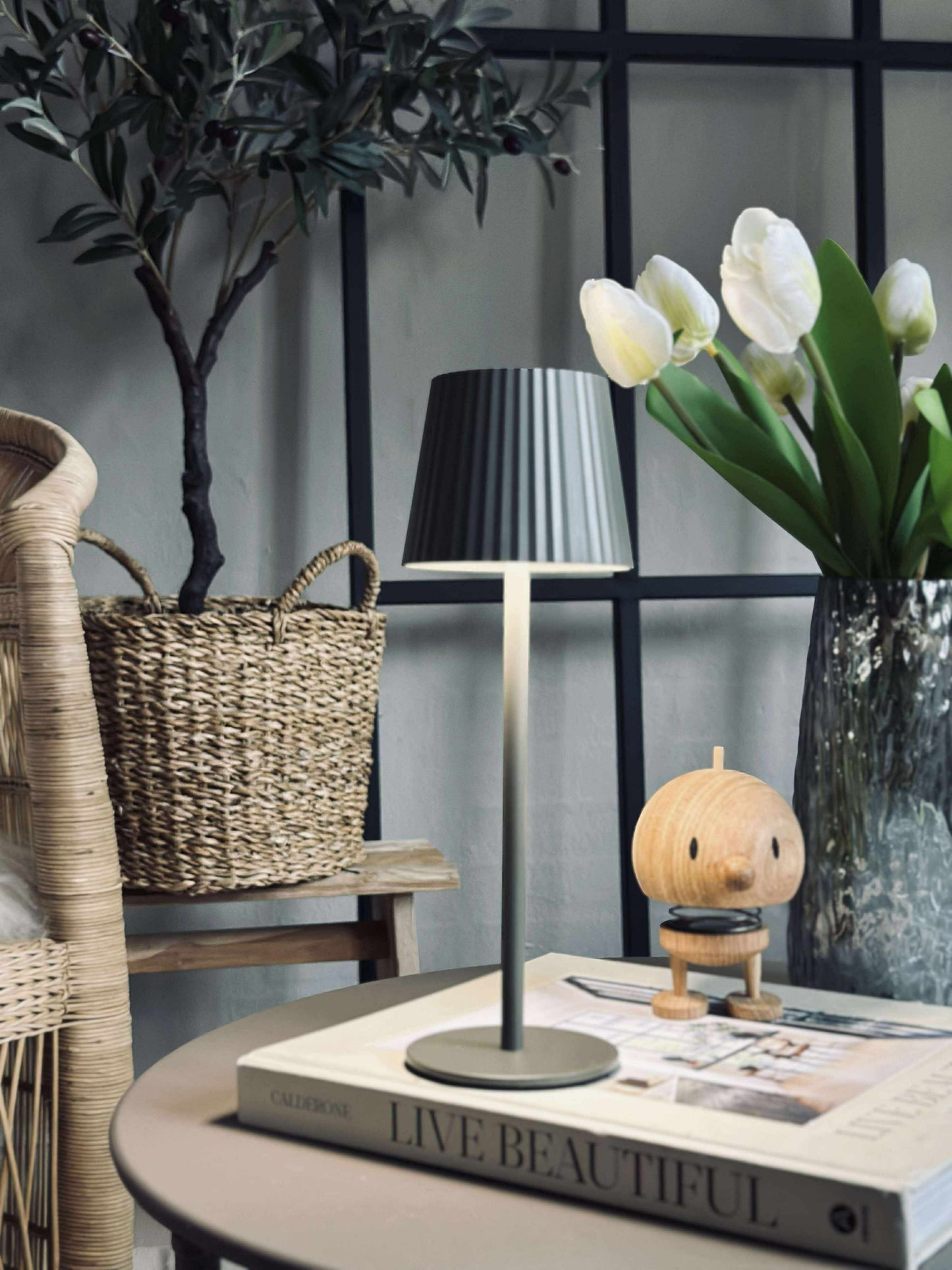LED bordlampe MILLA Taupe - genopladelig