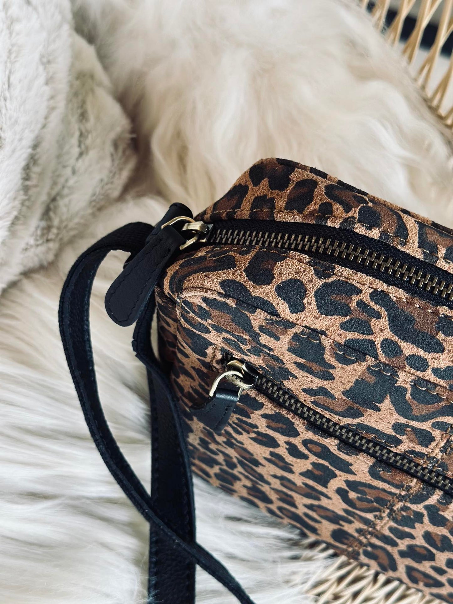Crossbody Nola leopard