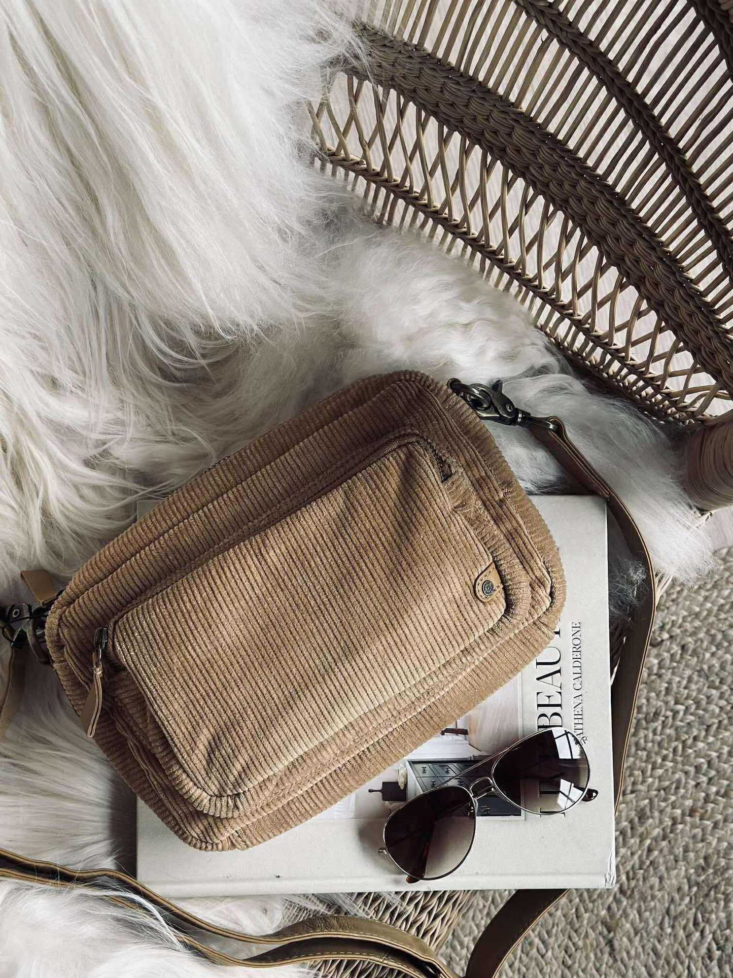 Crossbody Tan fløjl