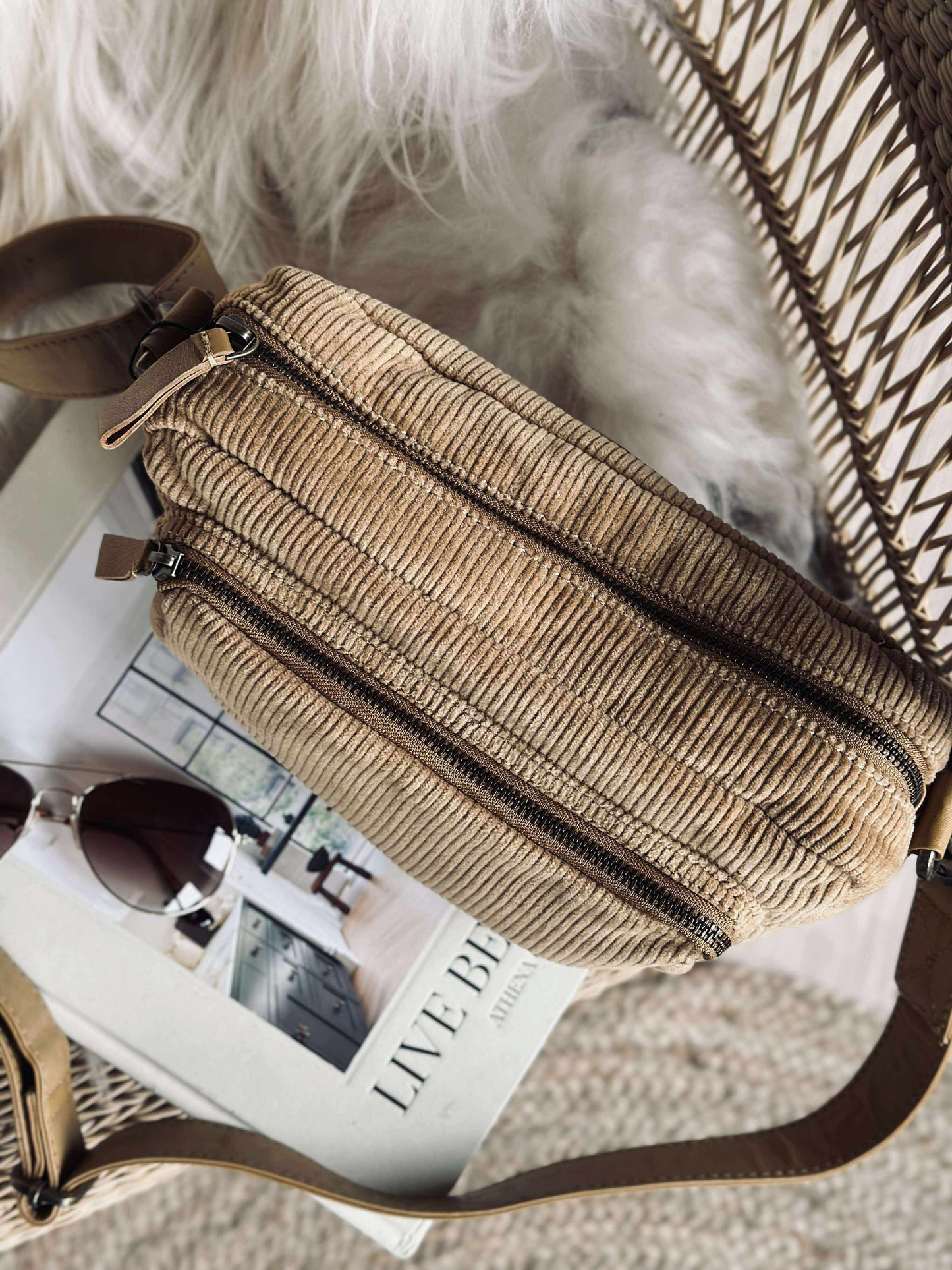 Crossbody Tan fløjl