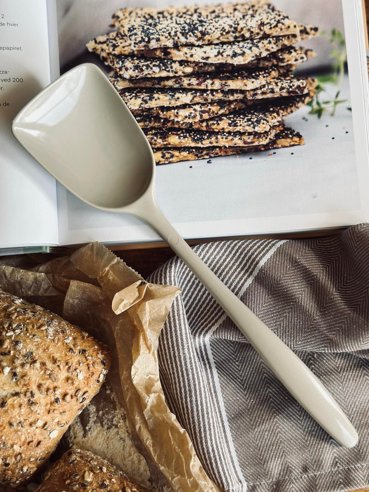 Grydeske - Dansk Design Klassiker -  Humus