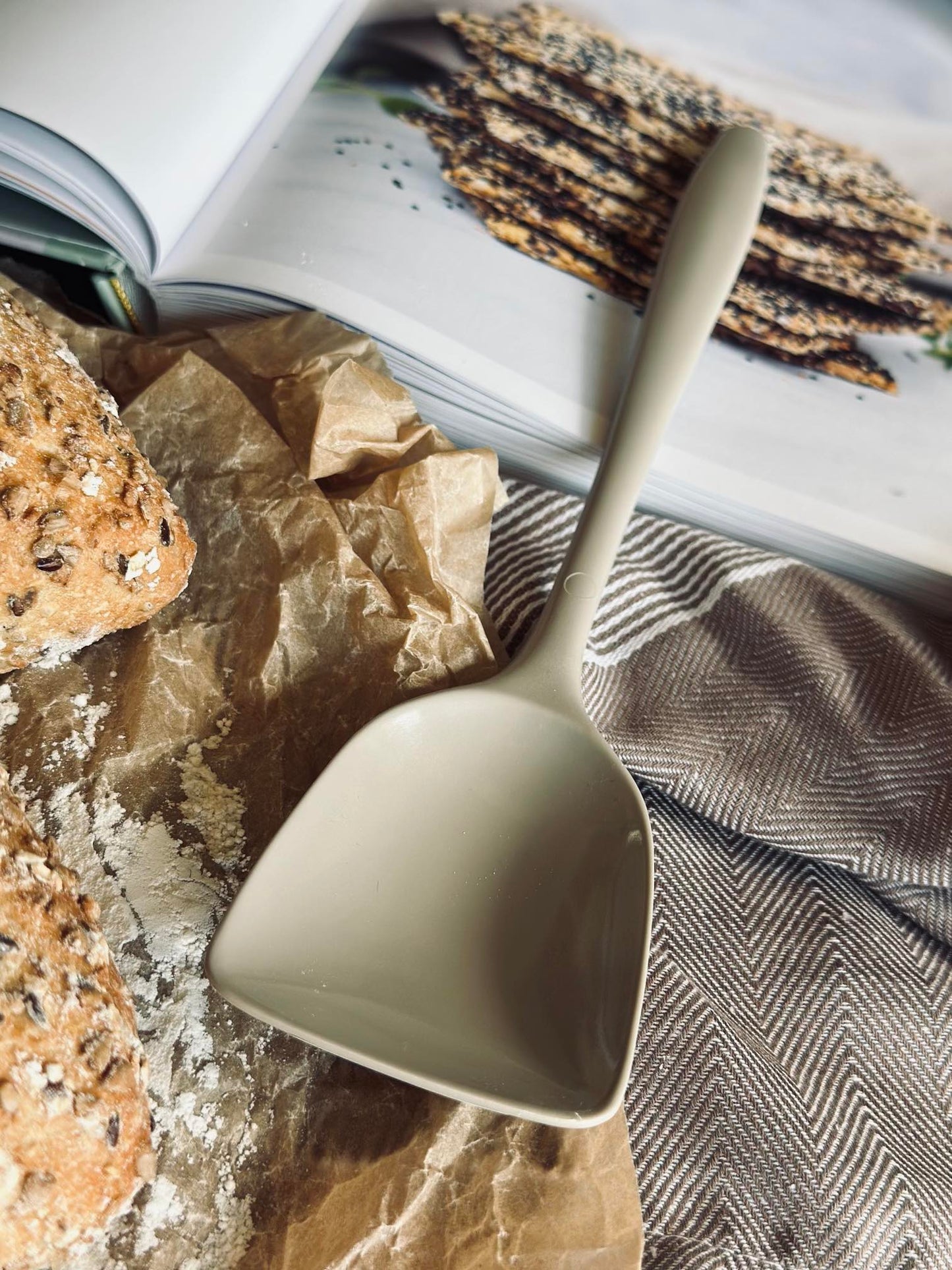 Grydeske - Dansk Design Klassiker -  Humus