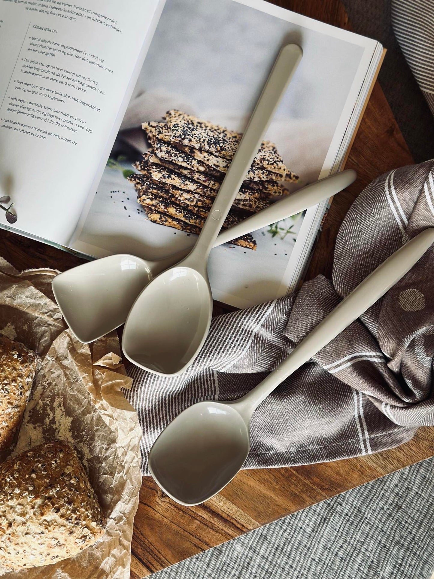 Grydeske - Dansk Design Klassiker -  Humus