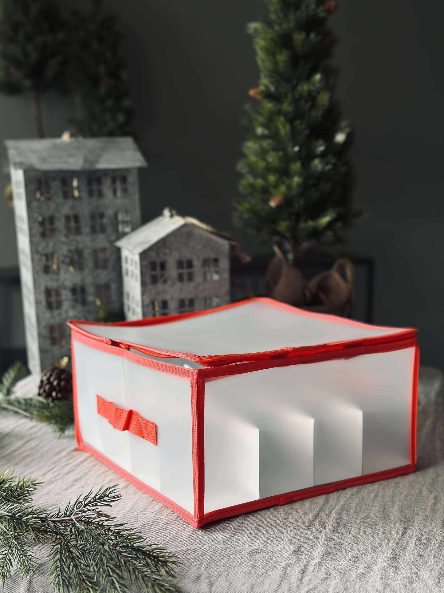 Opbevaring til Julekugler - MAX 32 julekugler