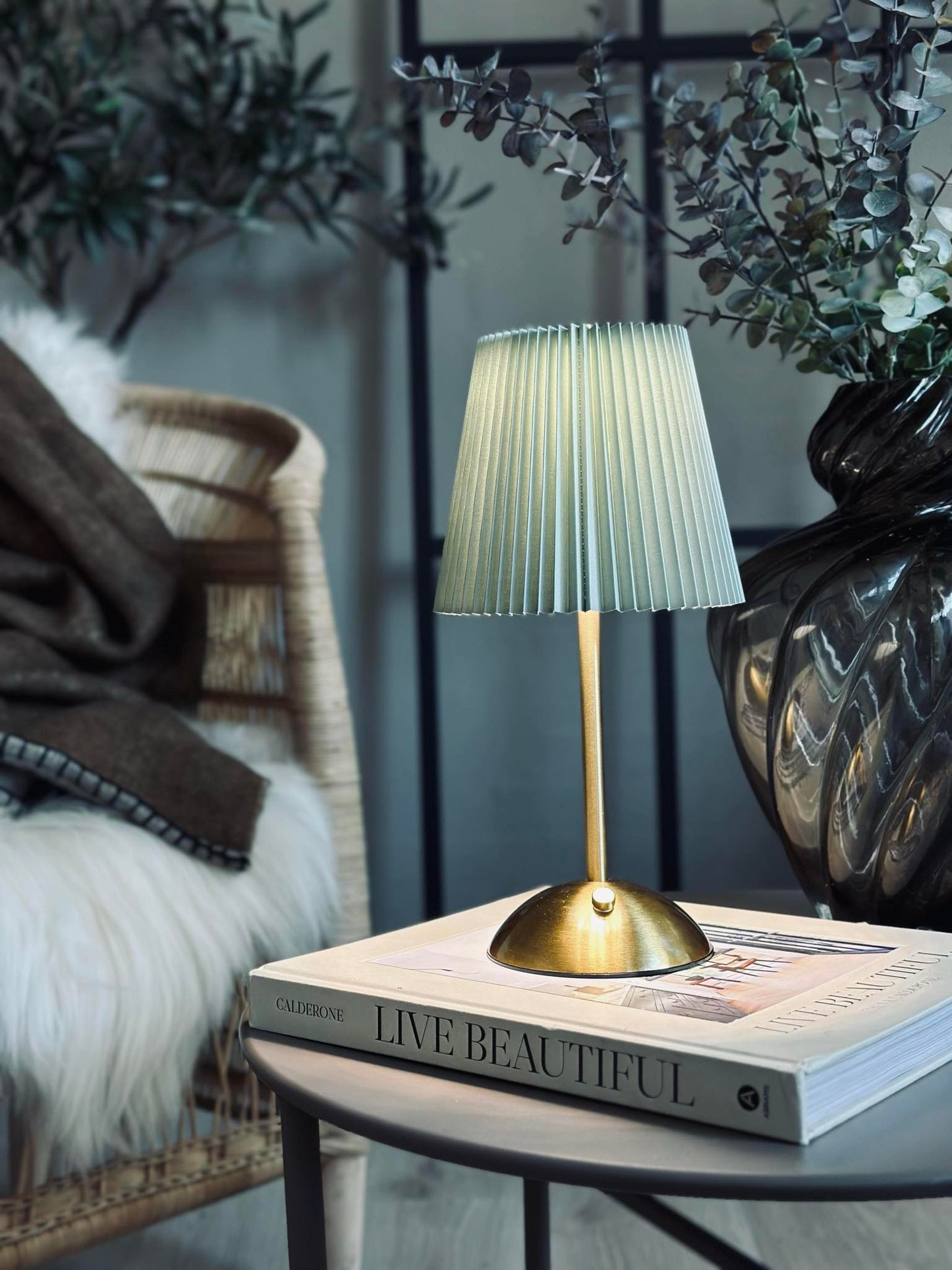 LED bordlampe Large Plisse´ - genopladelig
