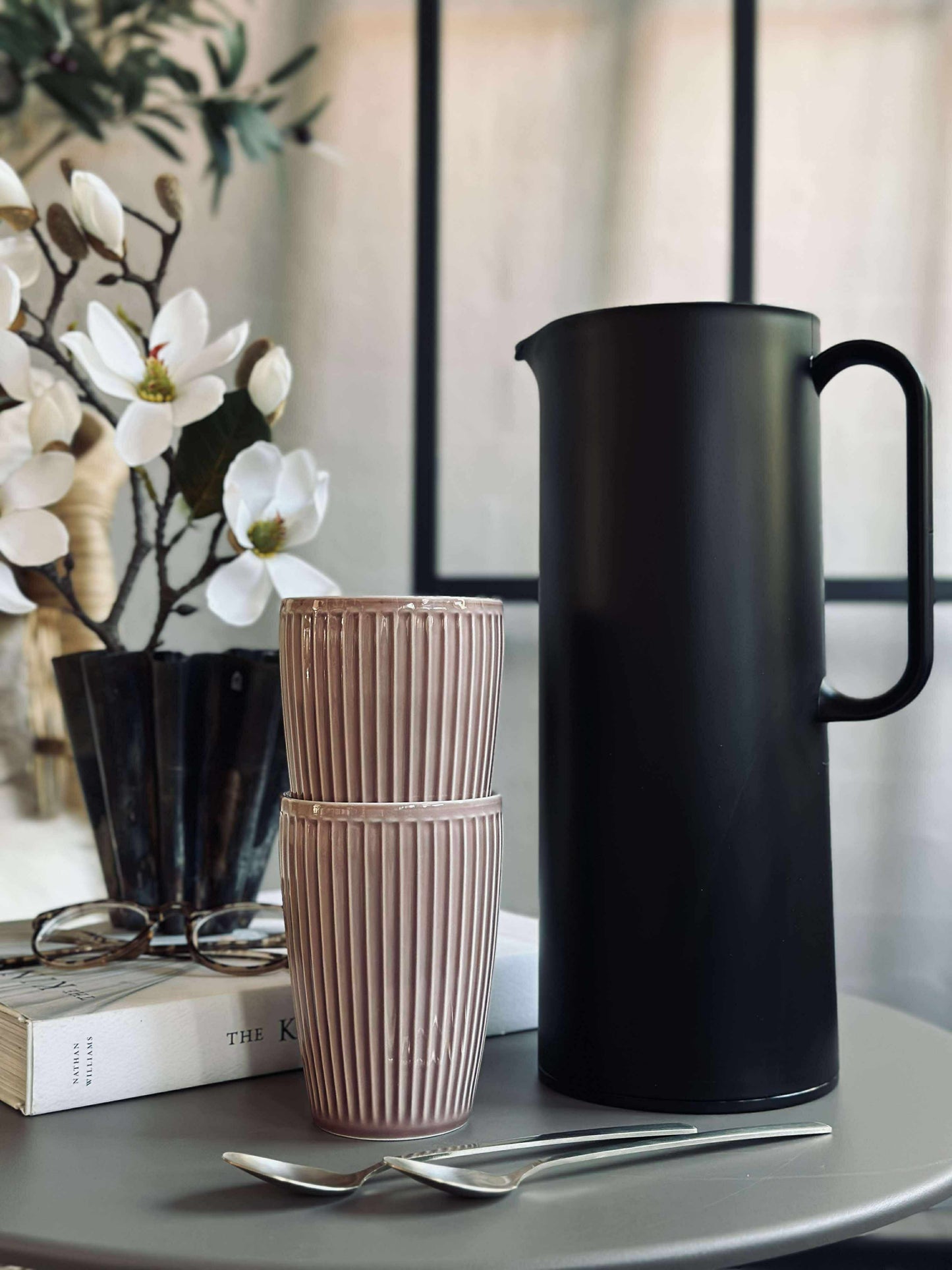 Termokande med trykknap funktion - 1 liter