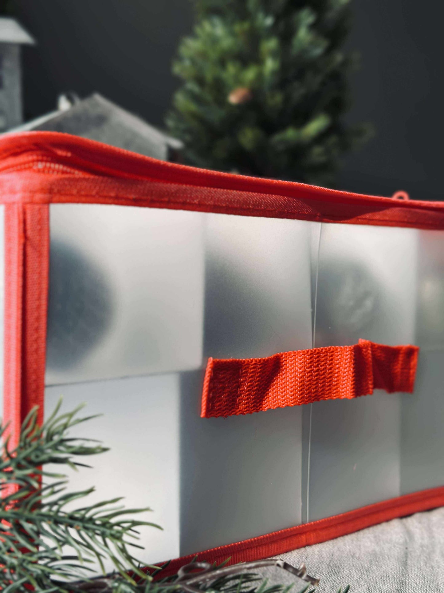 Opbevaring til Julekugler - MAX 32 julekugler