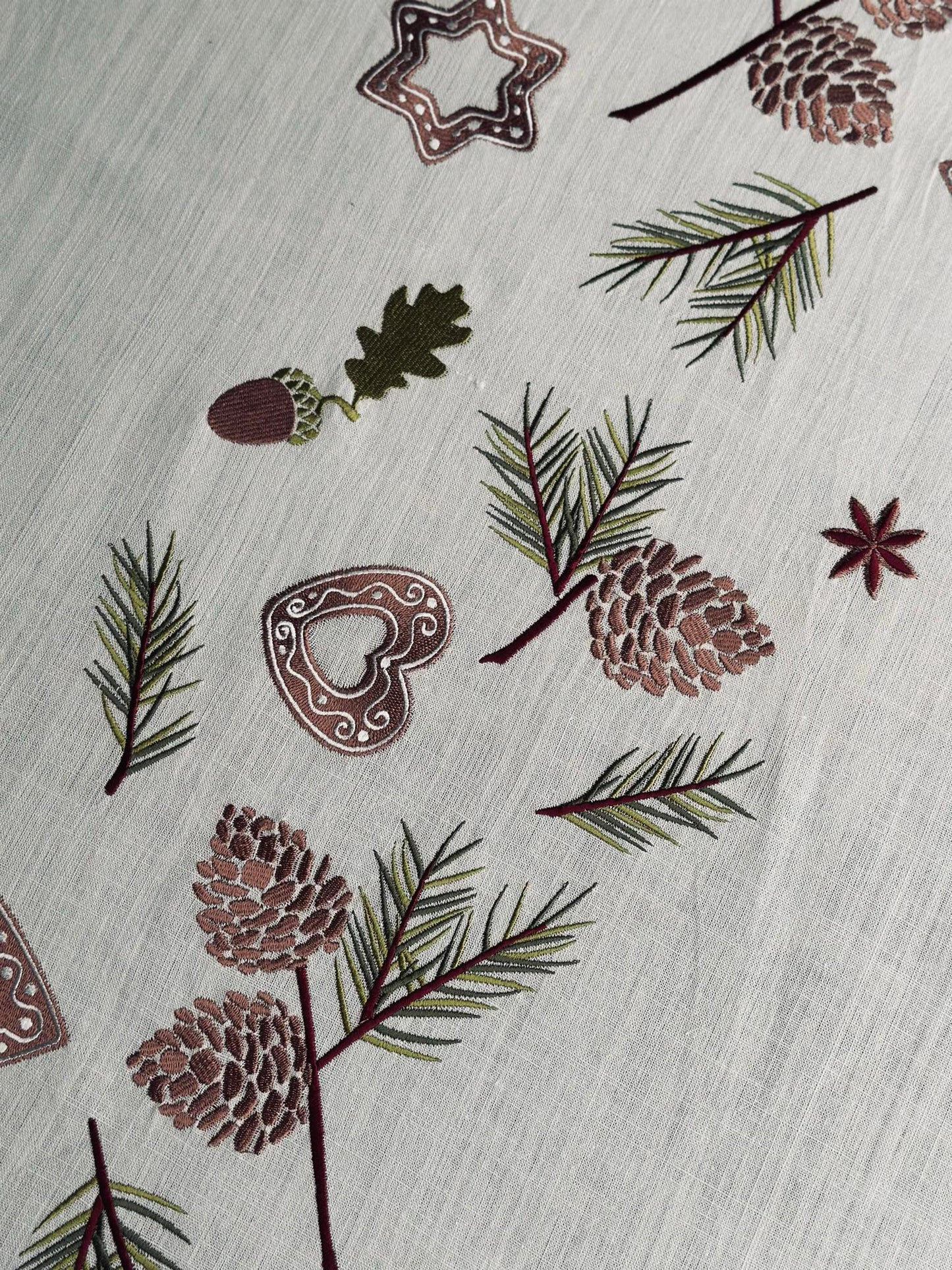 Juledug broderi - 140x240