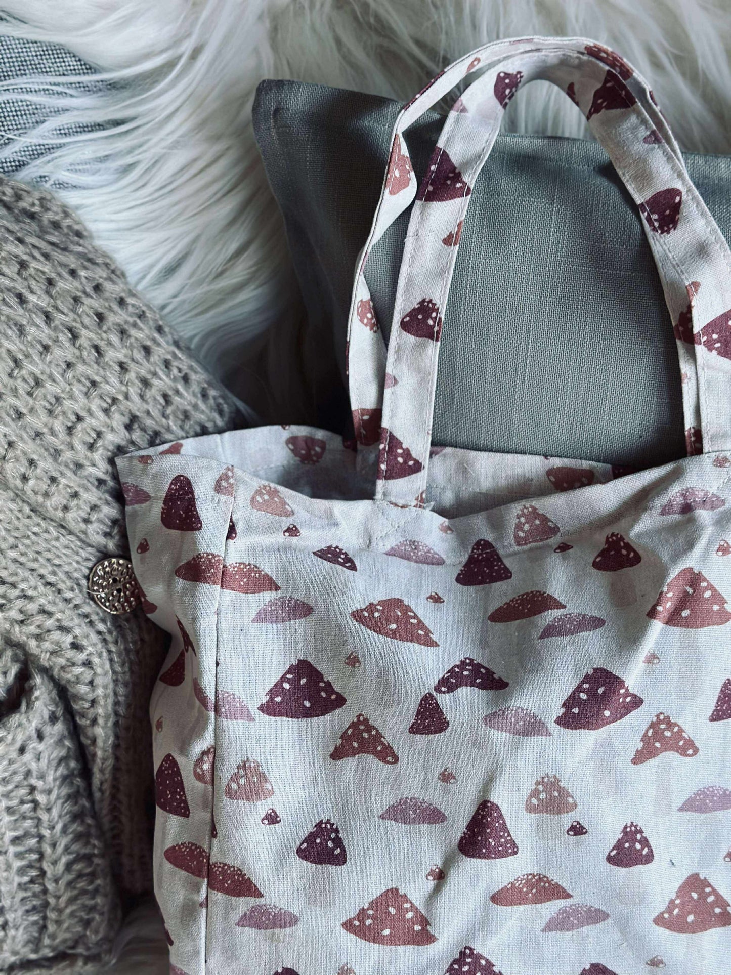 Shopper Forrest mushroom