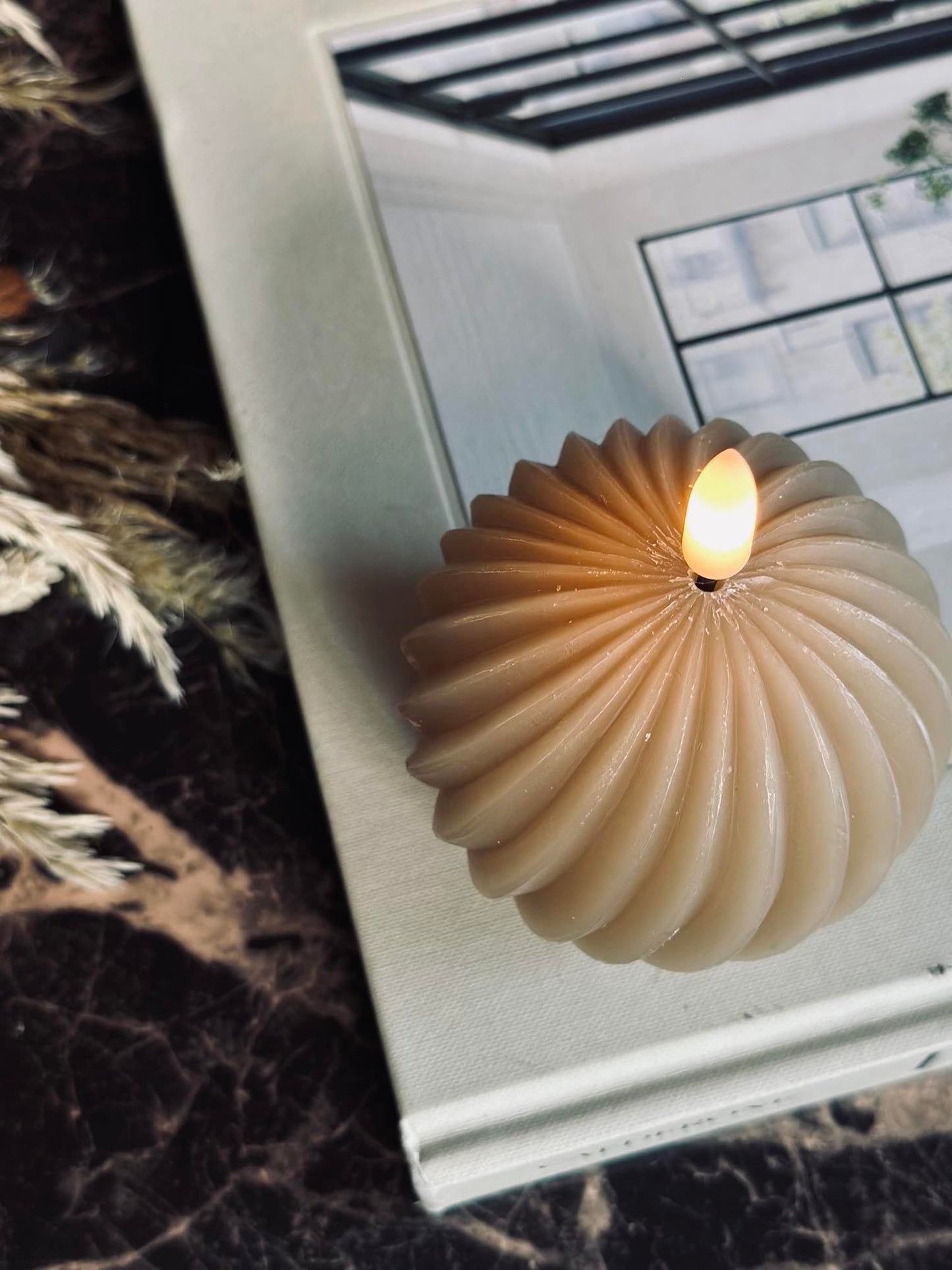LED Kugle lys - flere farver