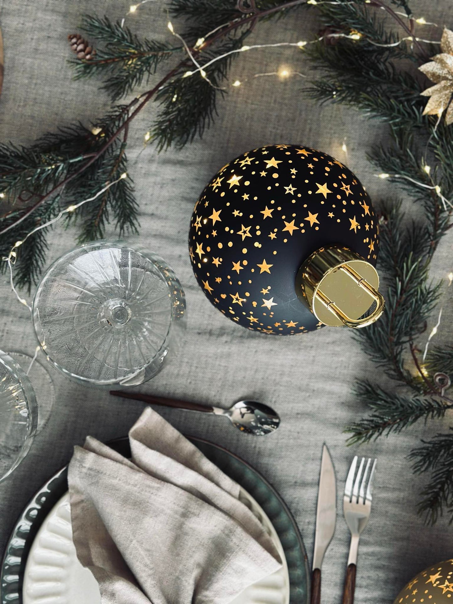 Julekugle med led lys - Black