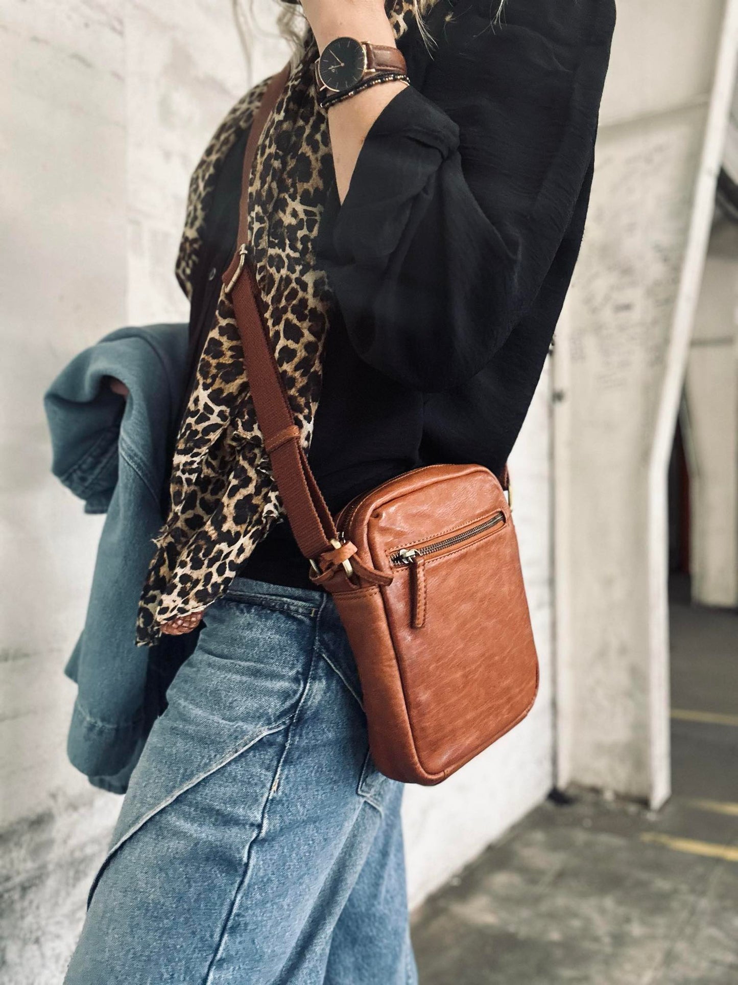 Mobiltaske / Crossover – Cognac