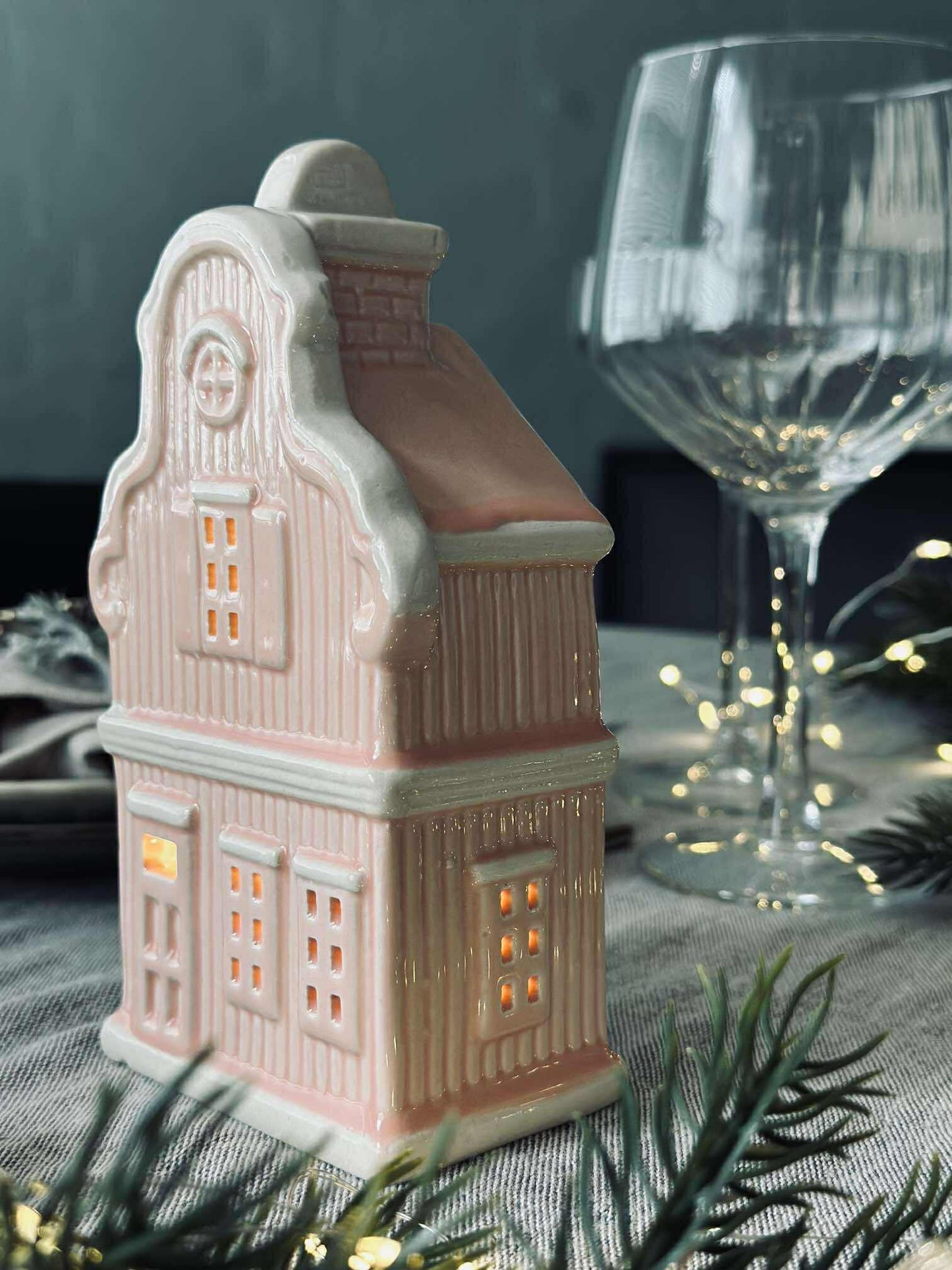 Lyshus med led  - Pastel Color MIX