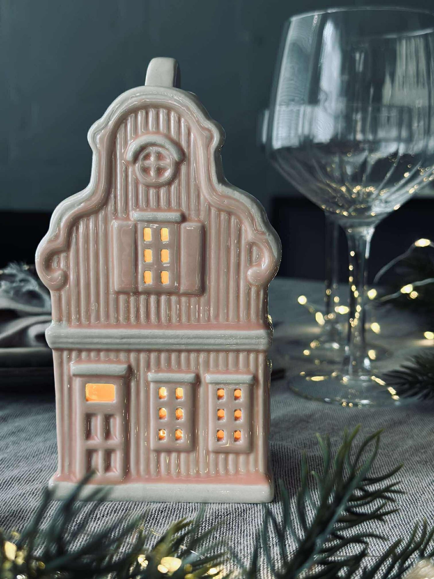 Lyshus med led  - Pastel Color MIX