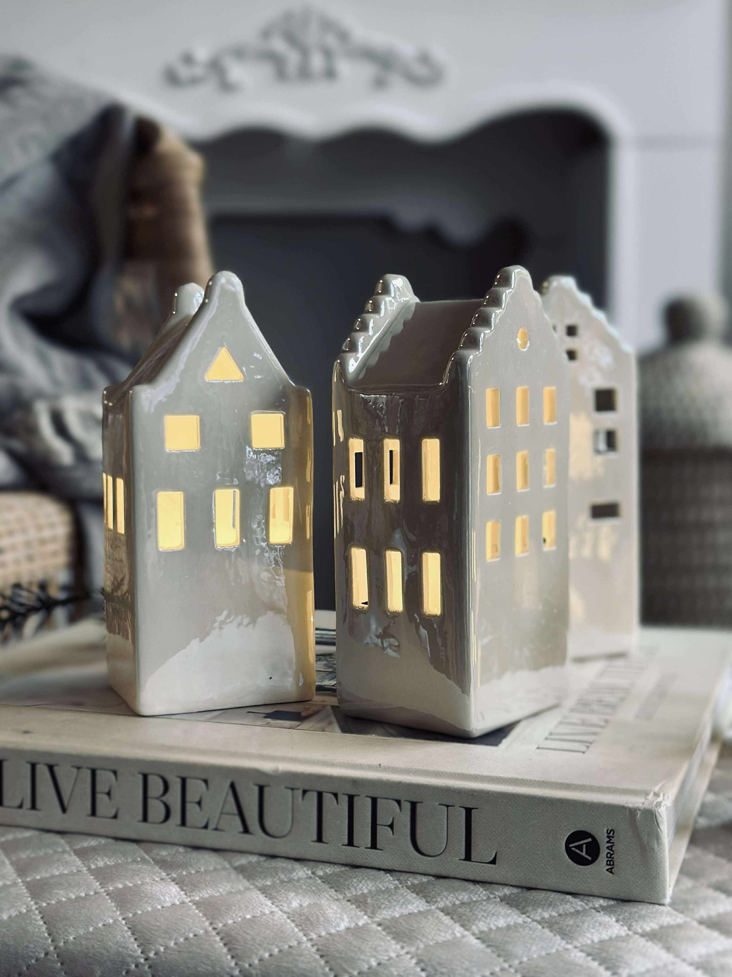Lyshus med led - WHITE MIX