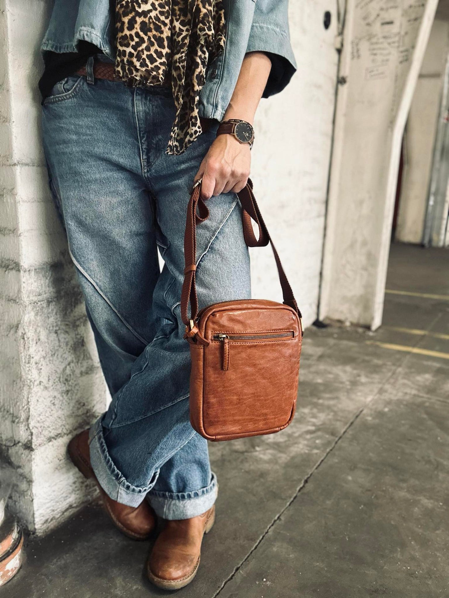 Mobiltaske / Crossover – Cognac