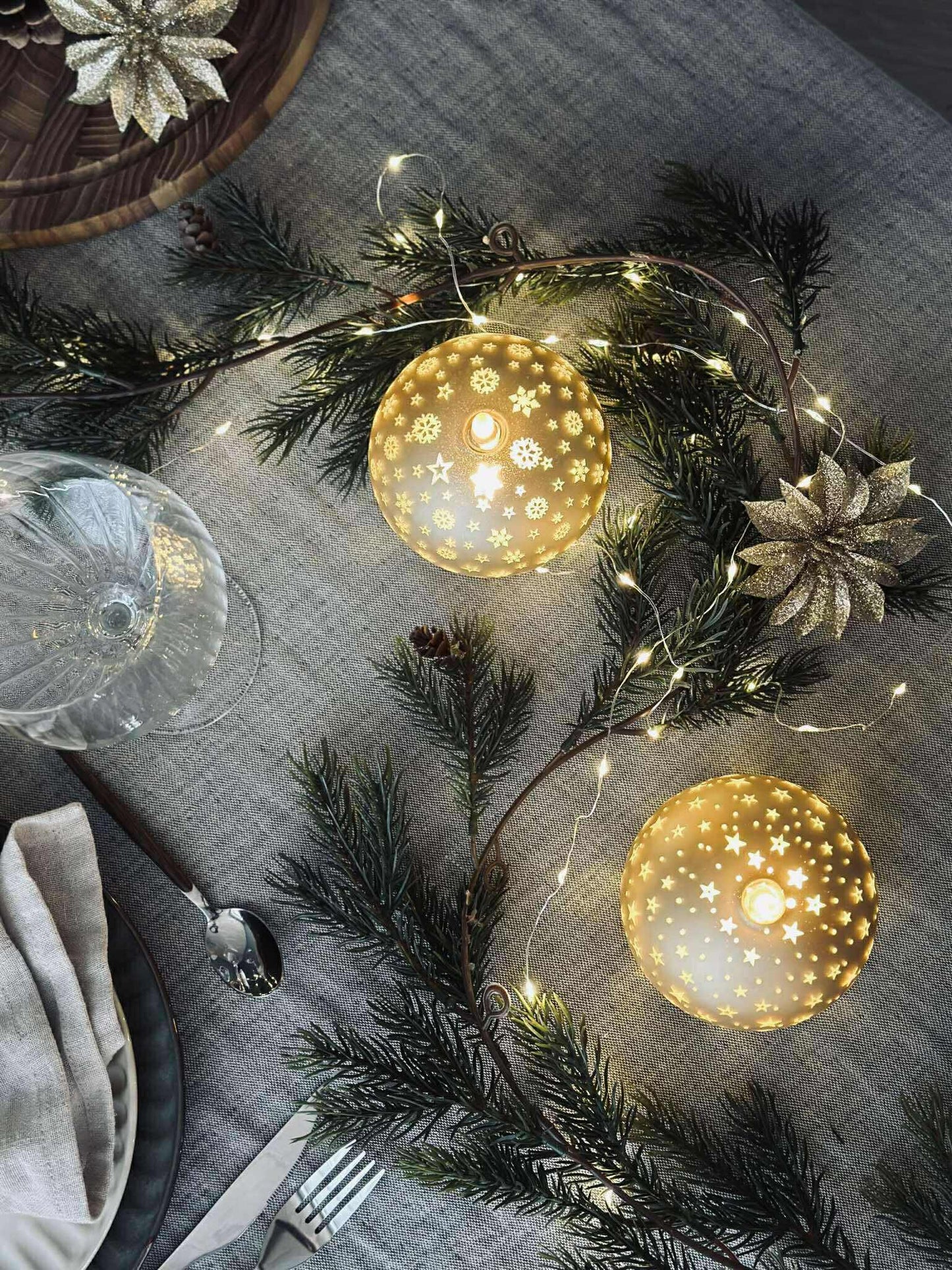 Julelys Gold XMAS 10 cm.