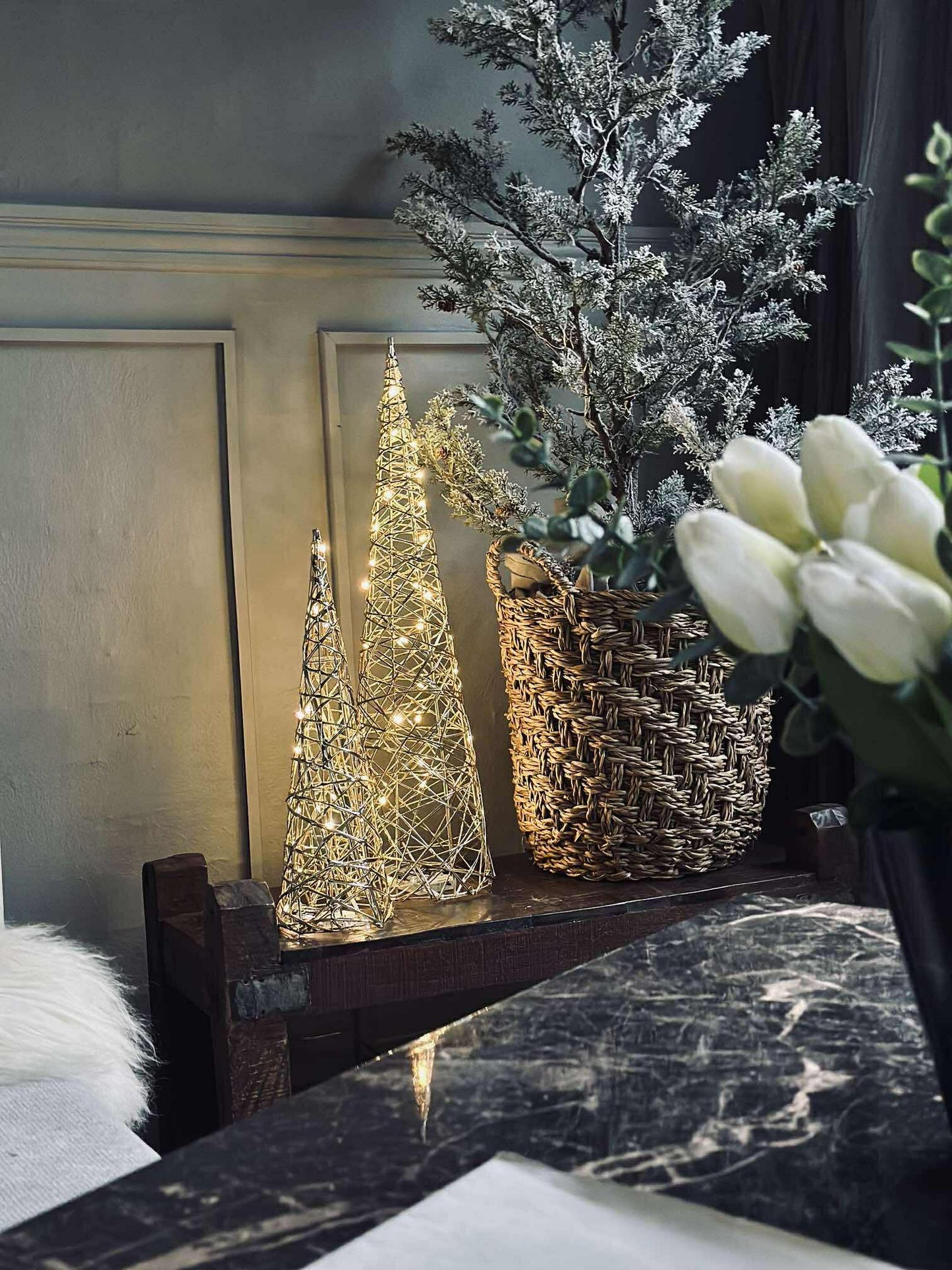 Kegle med LED lys - Gold