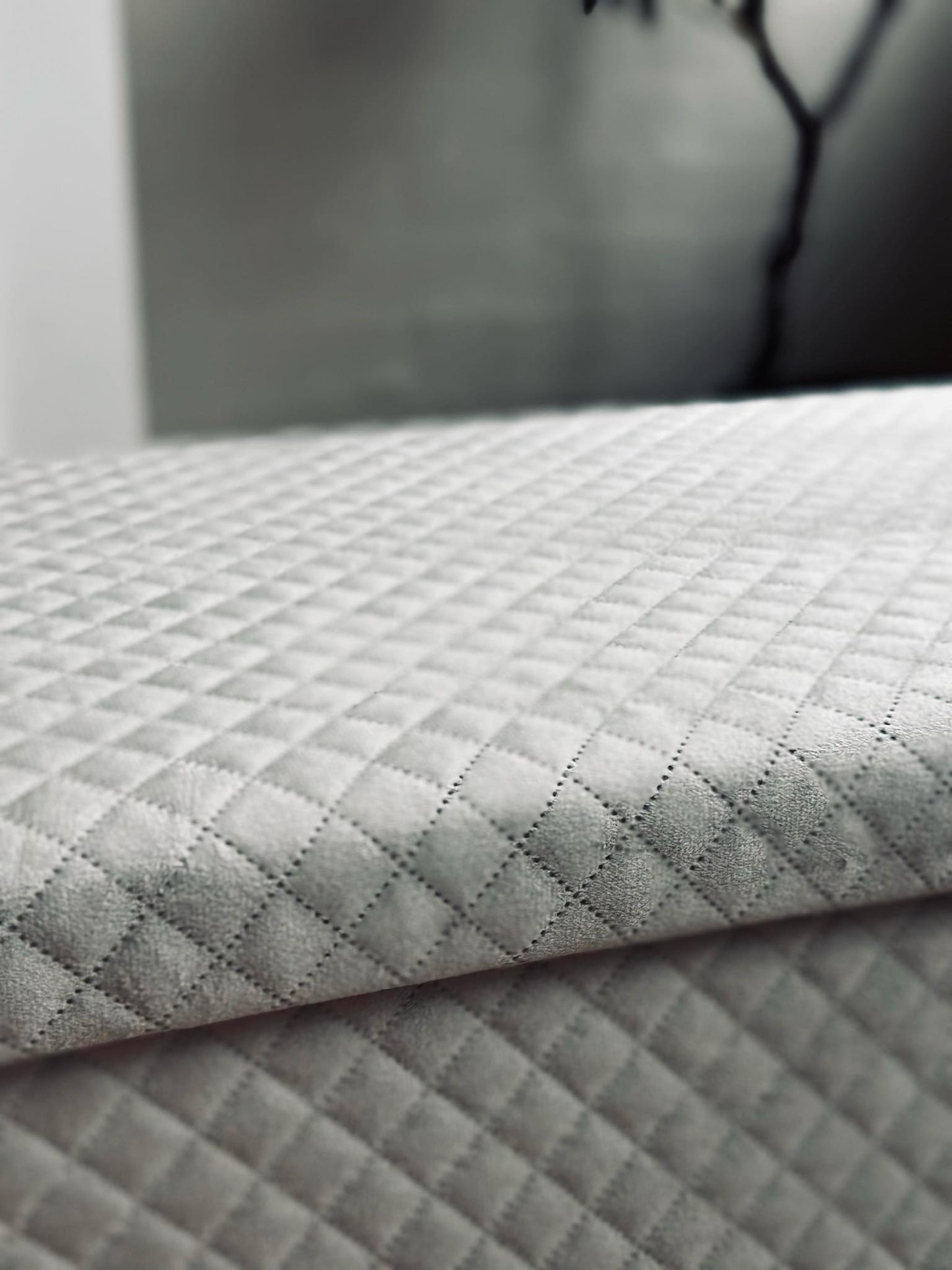 Bænk med opbevaring og siddepude