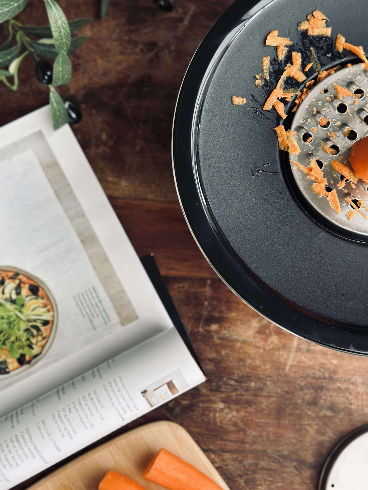 Skål med snittelåg - Rustfrit stål