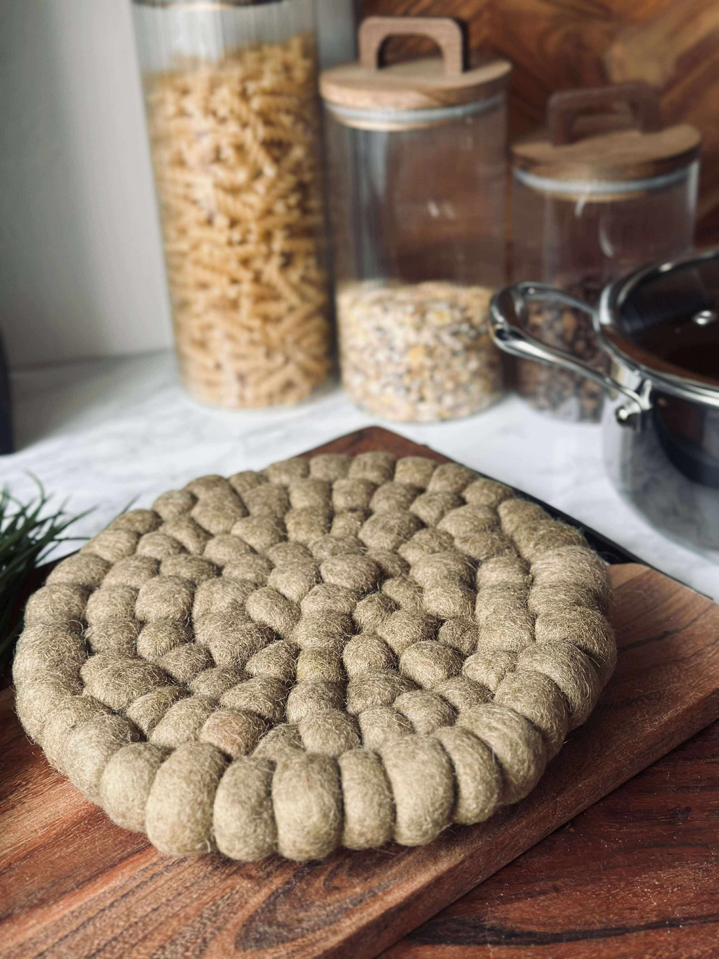 Bordskåner DOTS - Taupe uld