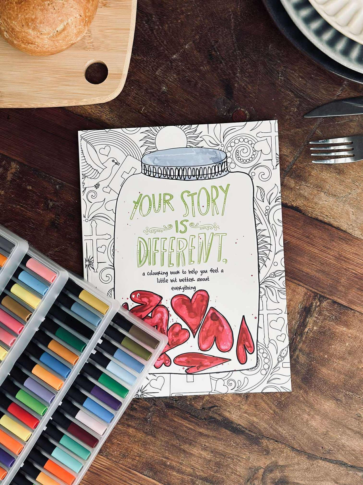 Malebog for voksne - Your Story Is Different