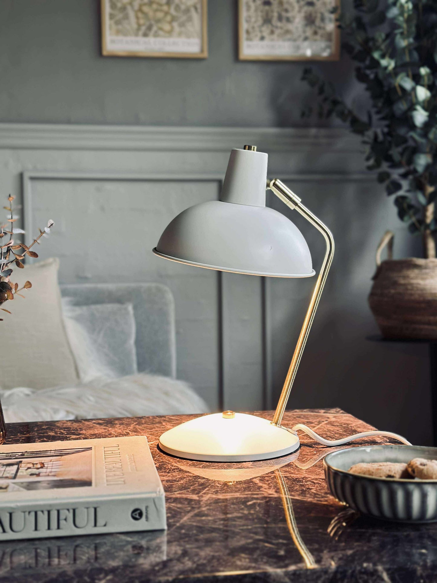 Bordlampe Retro - Hvid / guld