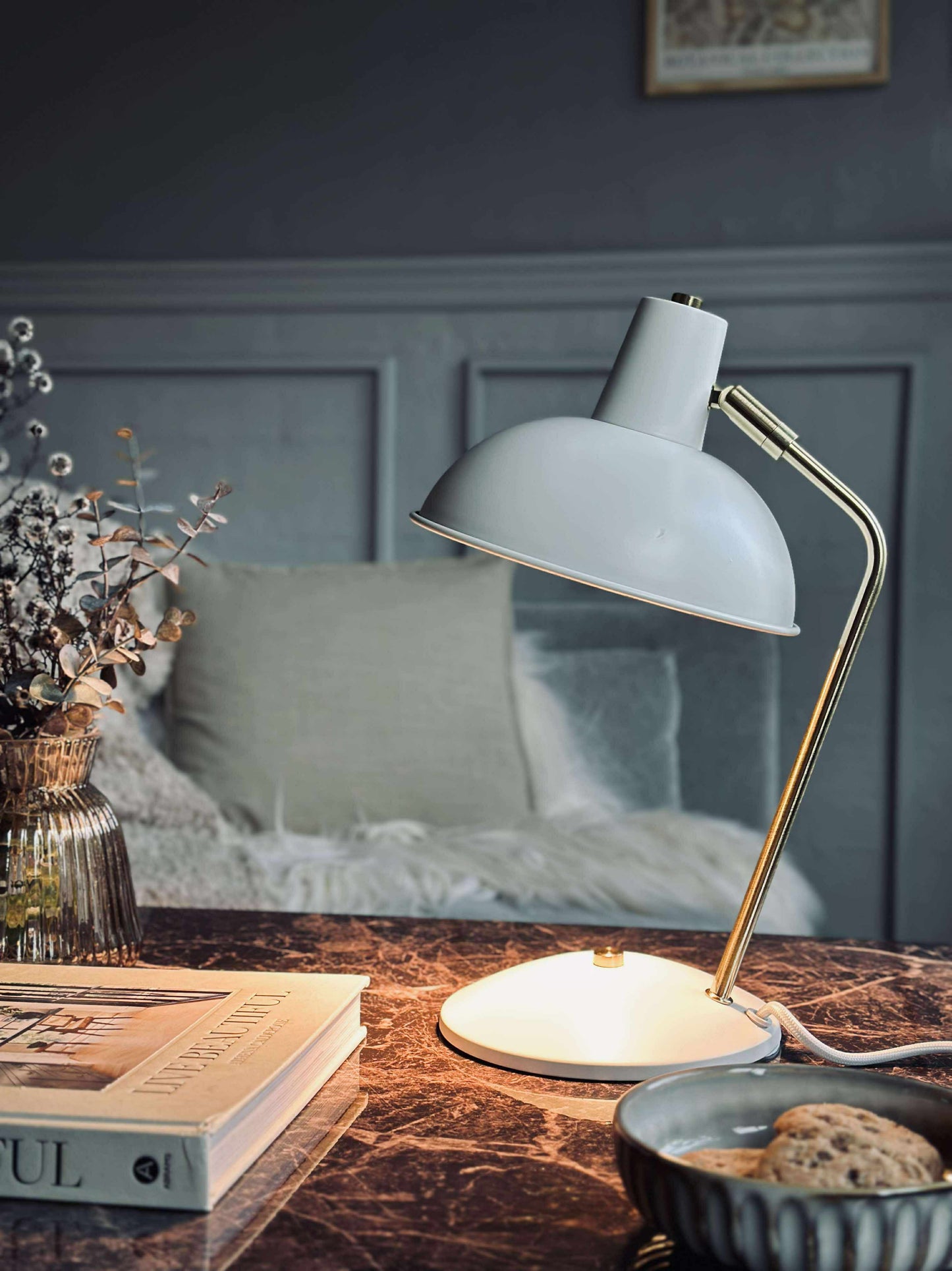 Bordlampe Retro - Hvid / guld