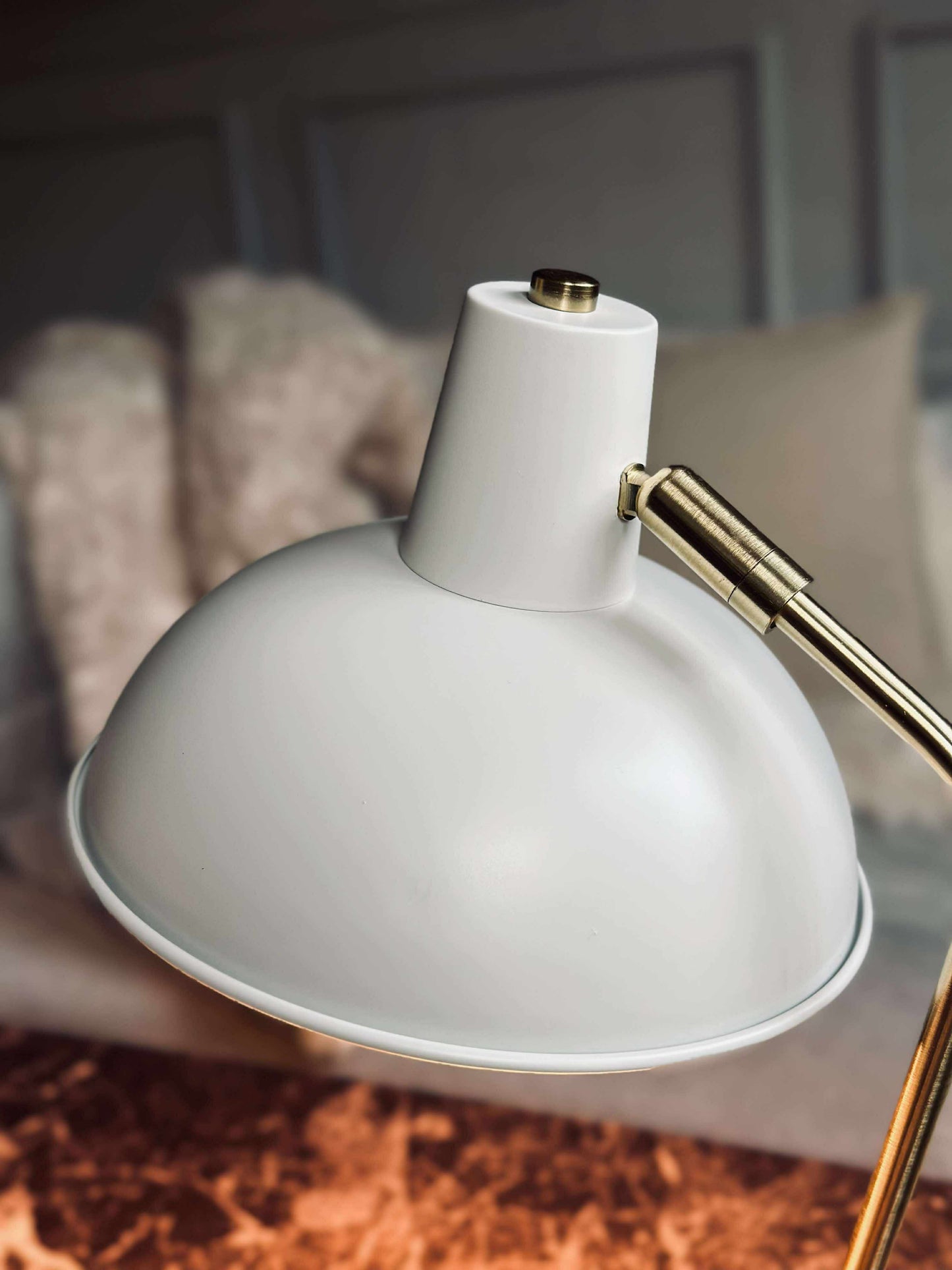 Bordlampe Retro - Hvid / guld