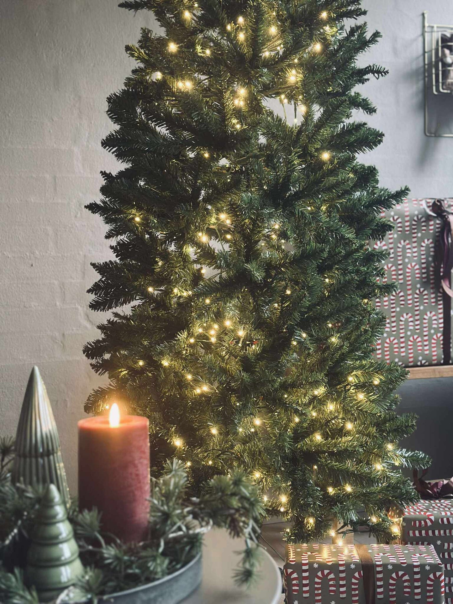 Juletræ med lyskæde
