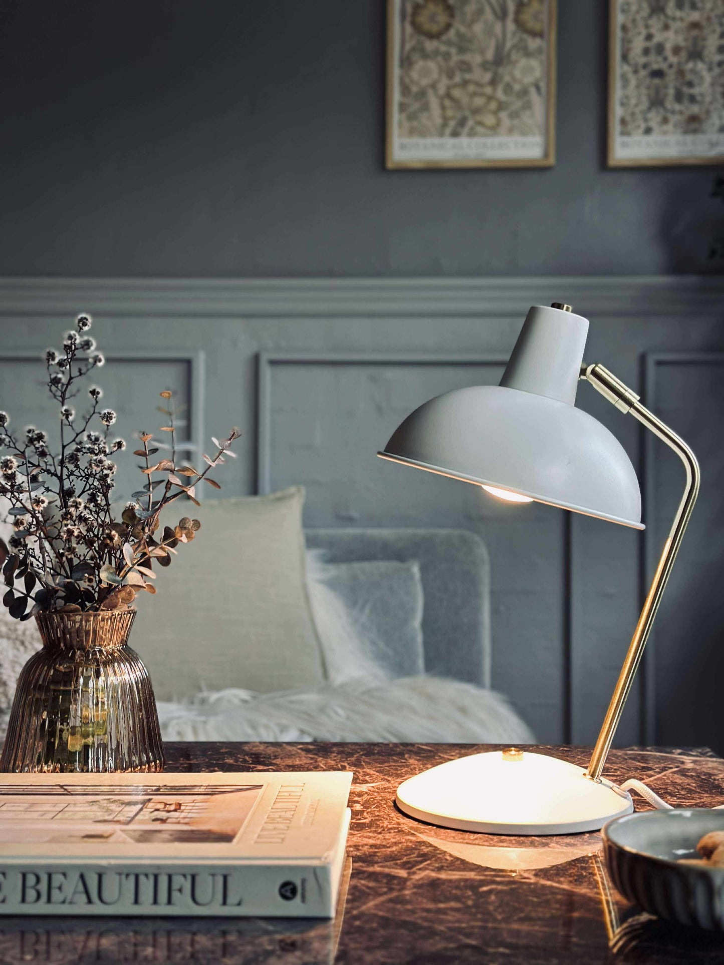 Bordlampe Retro - Hvid / guld