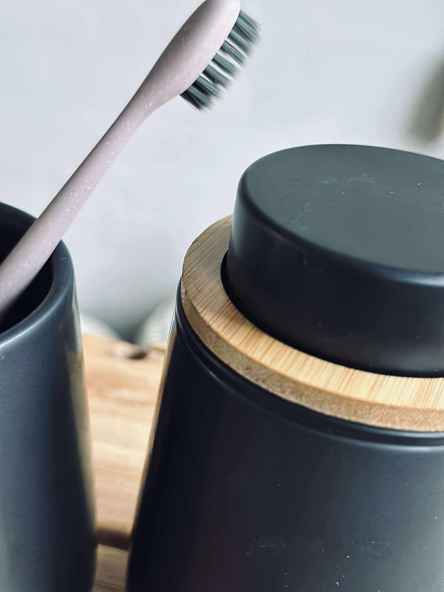 Dispenser med pumpe Black - Dolomite