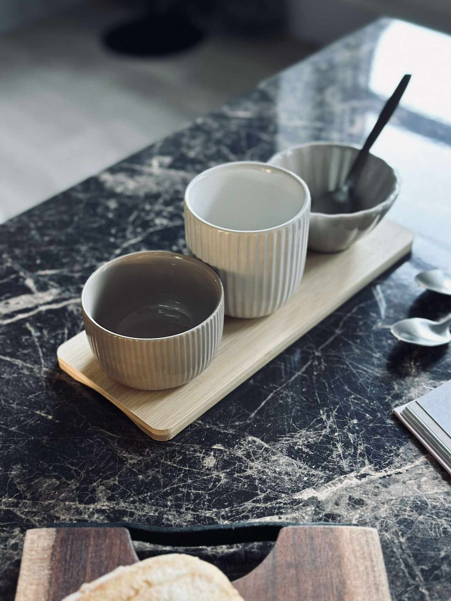 Tapas - 3 skåle og fad