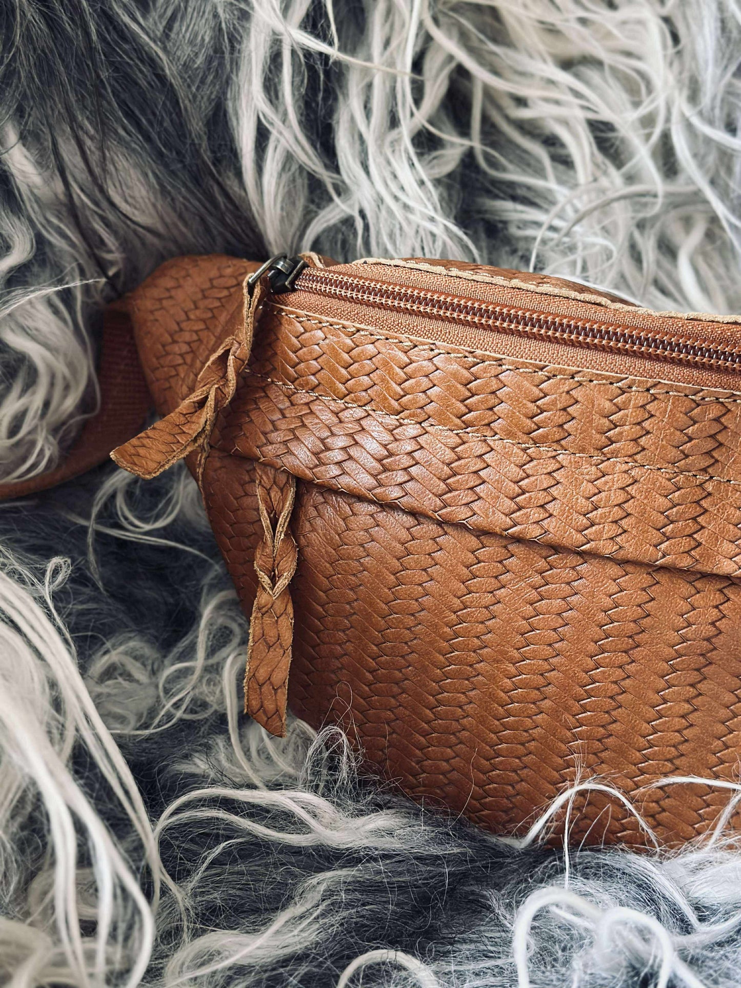 Bumbag Tasha - Cognac flet