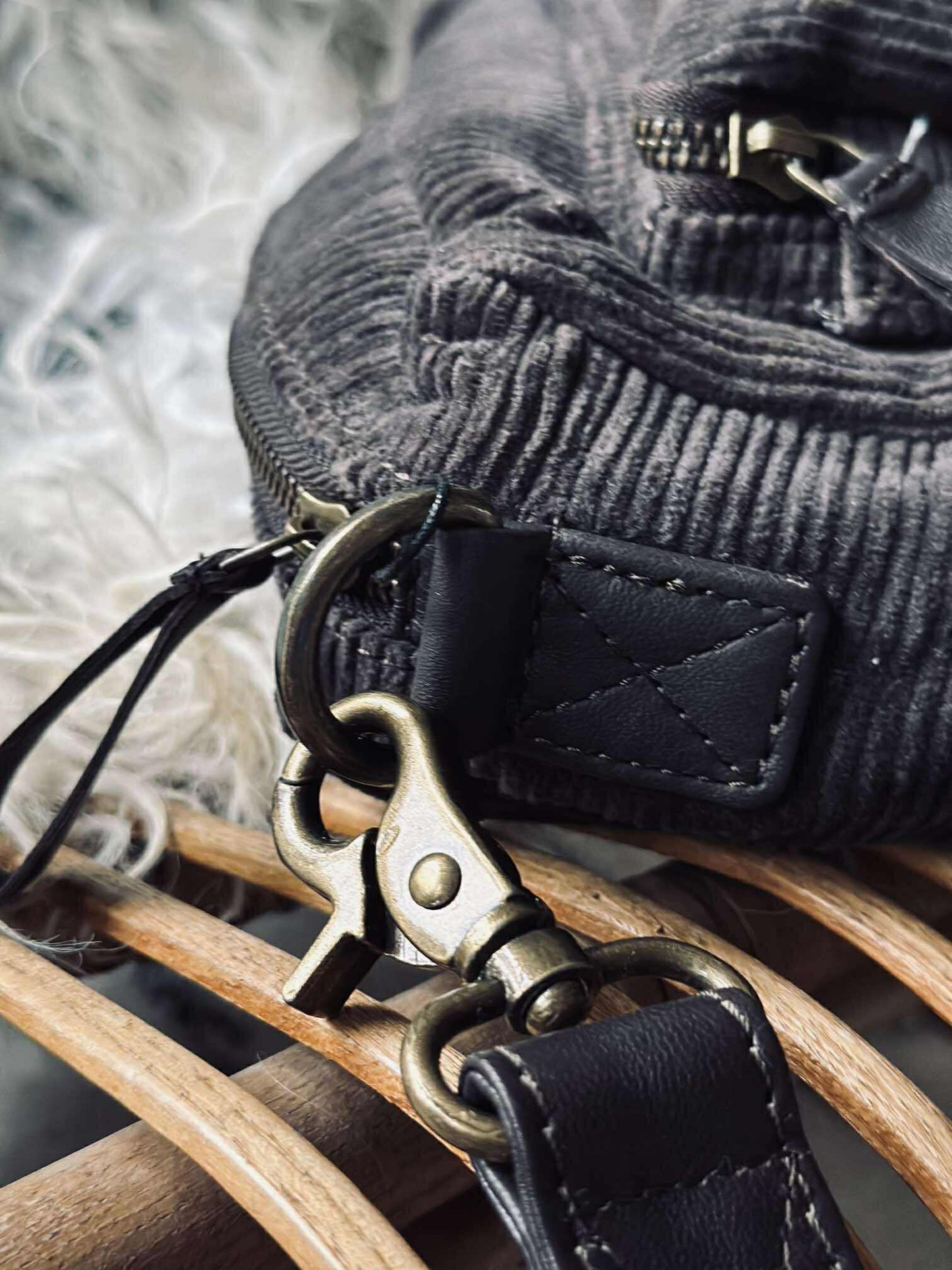 Crossbody Brown fløjl
