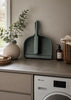 Fejebakke med kost – BIG SIZE Recycling plast